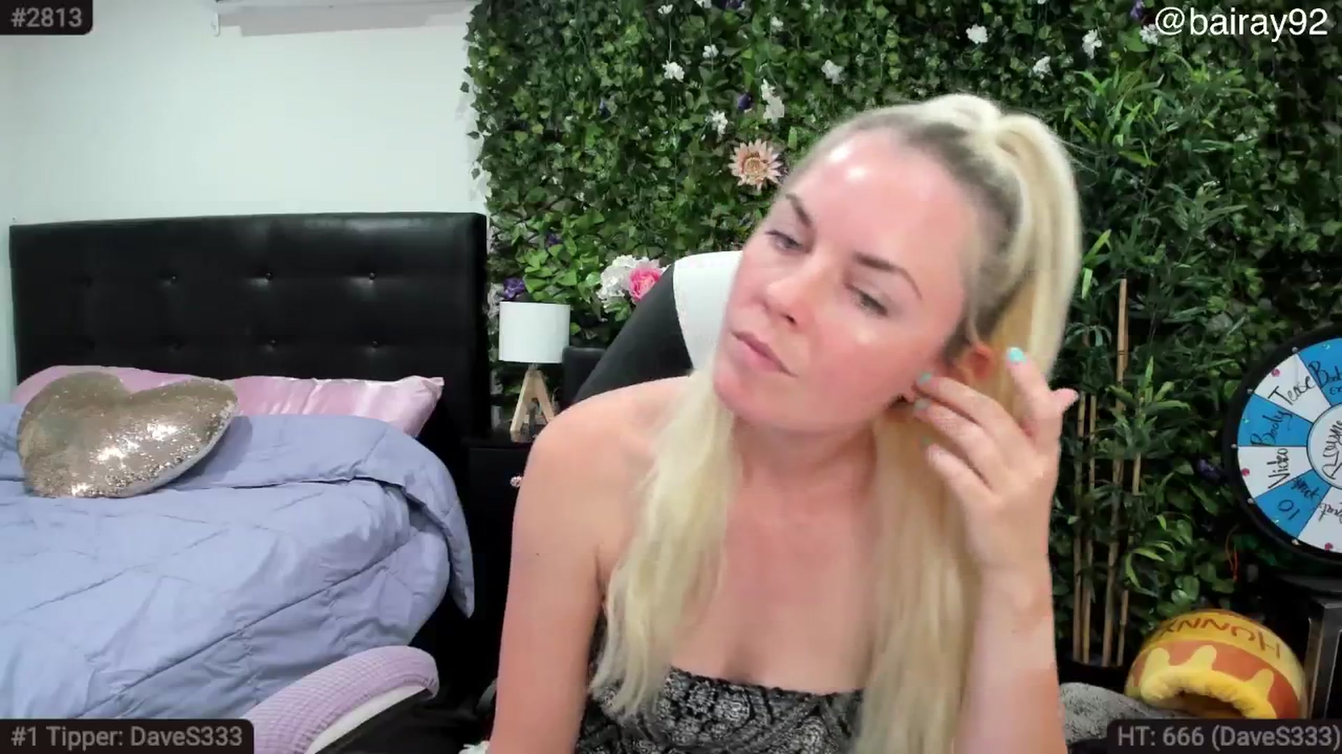 Gallery image thumbnail from BaileyRayne's myfreecams stream on, 09/27/2025, 07:39 image 15 of 20