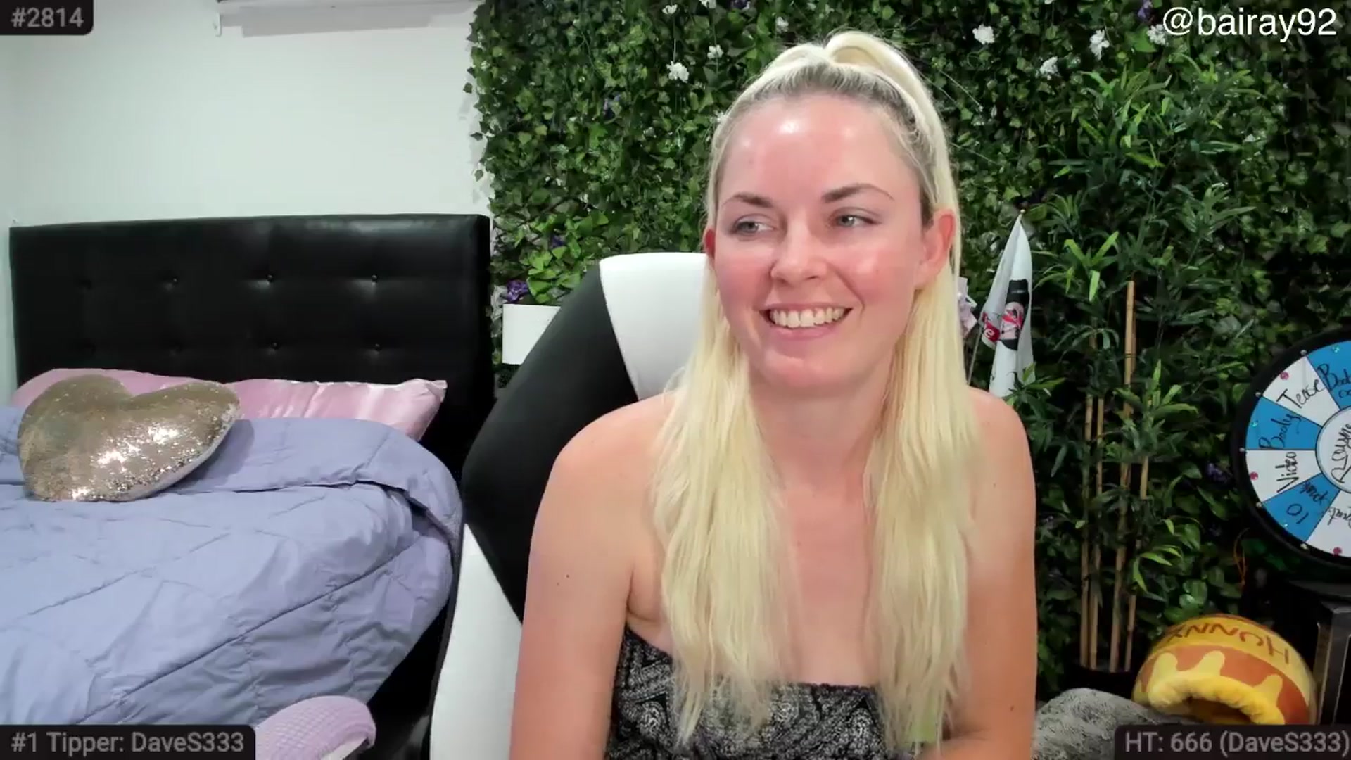 Gallery image thumbnail from BaileyRayne's myfreecams stream on, 09/27/2025, 07:39 image 17 of 20