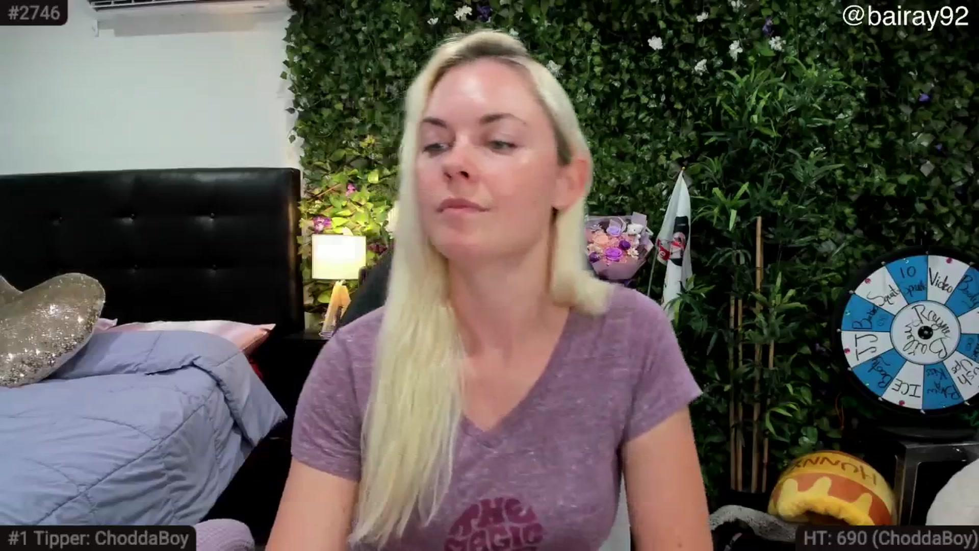 Gallery image thumbnail from BaileyRayne's myfreecams stream on, 09/28/2025, 08:13 image 5 of 20