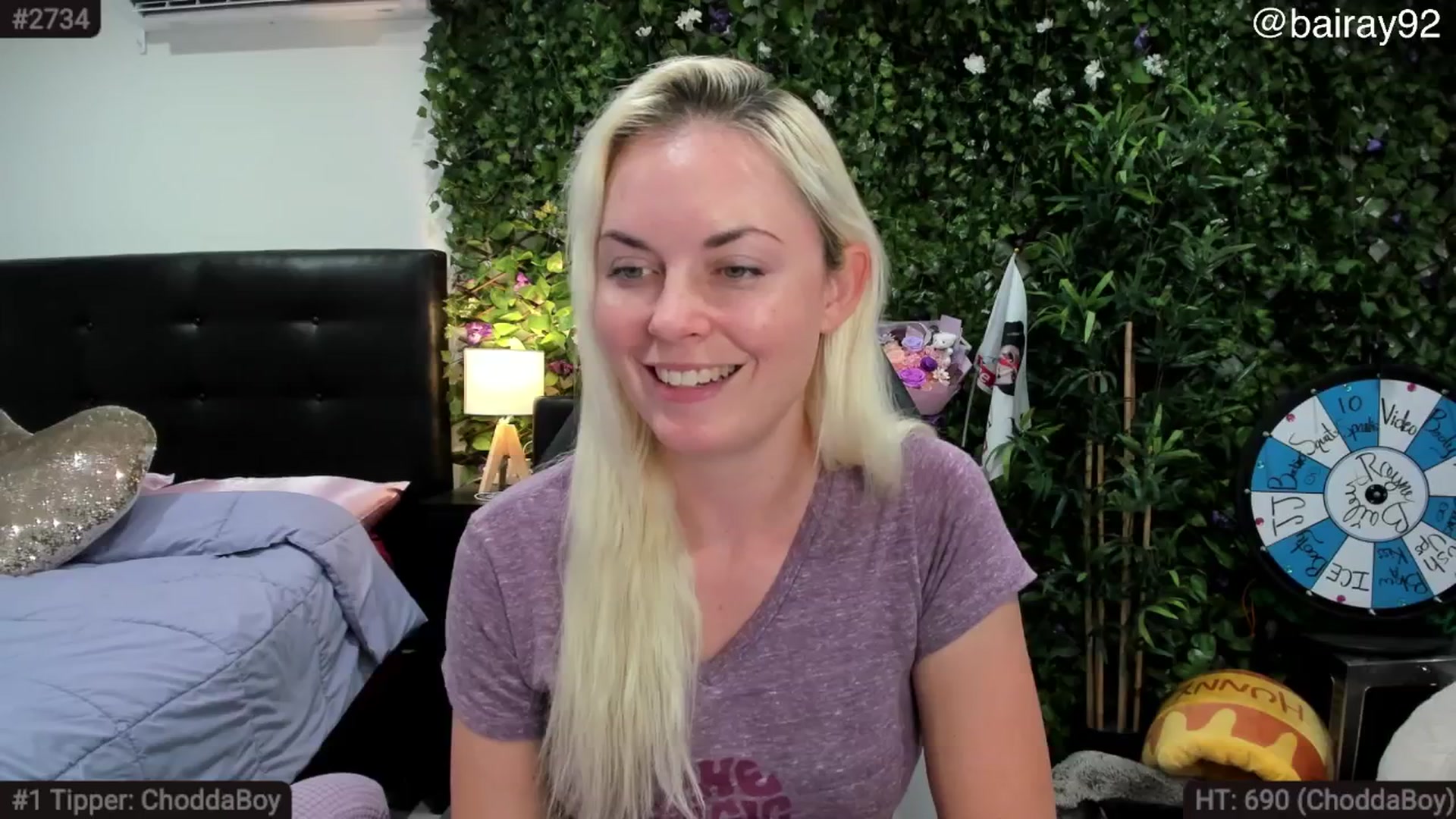 Gallery image thumbnail from BaileyRayne's myfreecams stream on, 09/28/2025, 08:13 image 8 of 20