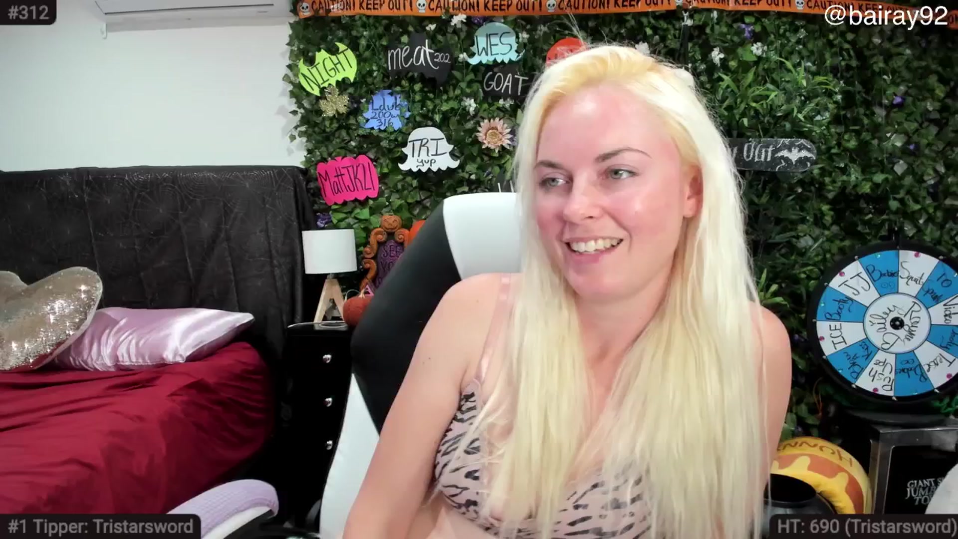 Gallery image thumbnail from BaileyRayne's myfreecams stream on, 10/06/2025, 05:22 image 15 of 20
