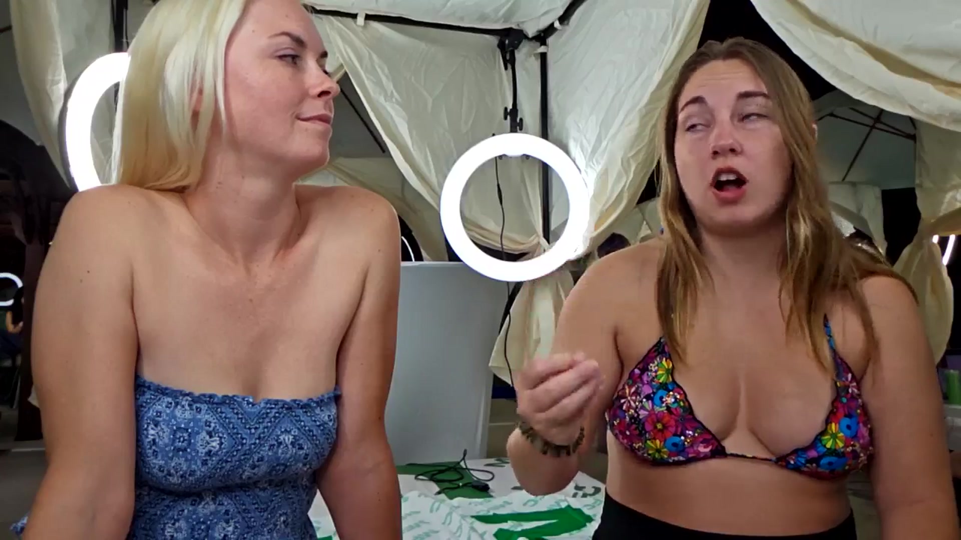Gallery image thumbnail from BaileyRayne's myfreecams stream on, 10/07/2025, 07:16 image 17 of 20