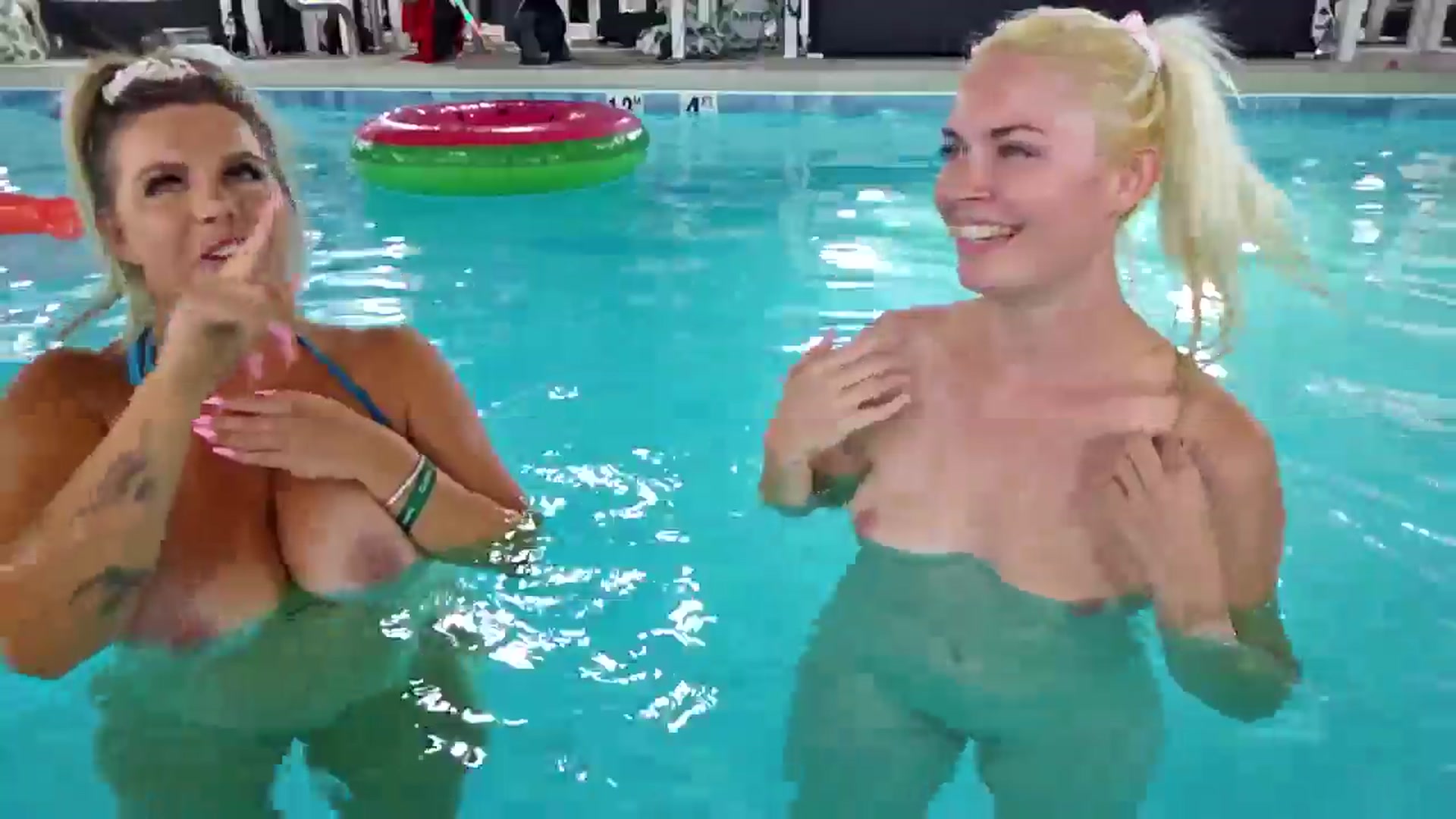 Gallery image thumbnail from BaileyRayne's myfreecams stream on, 10/09/2025, 05:53 image 4 of 20