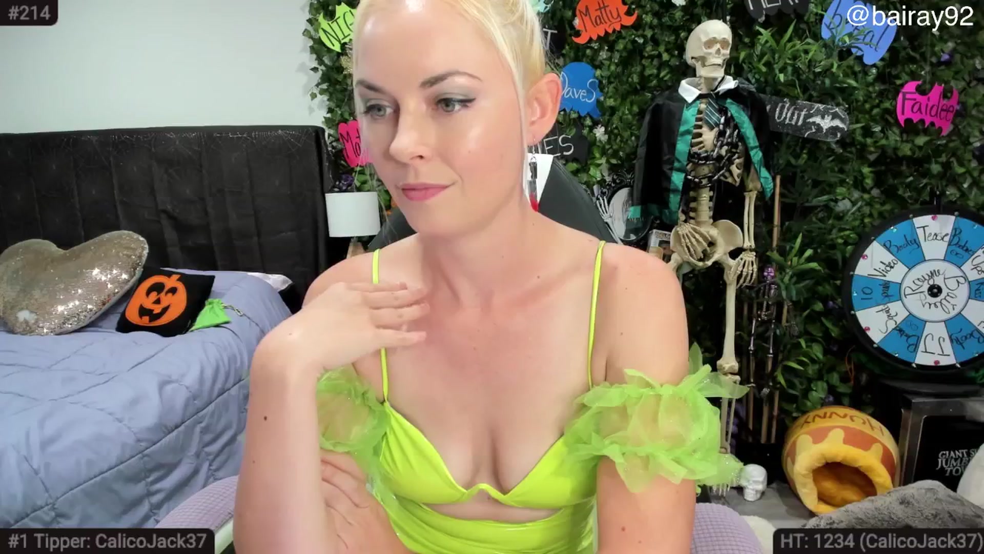 Gallery image thumbnail from BaileyRayne's myfreecams stream on, 10/12/2025, 07:02 image 7 of 20