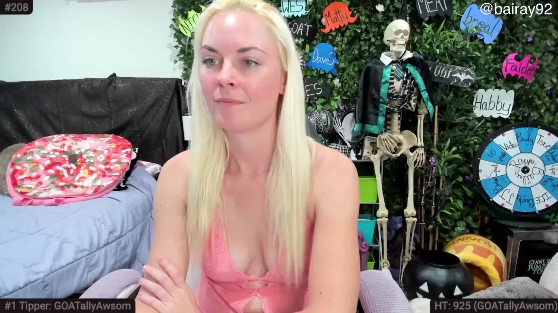 Gallery image thumbnail from BaileyRayne's myfreecams stream on, 10/14/2025, 05:54 image 16 of 20
