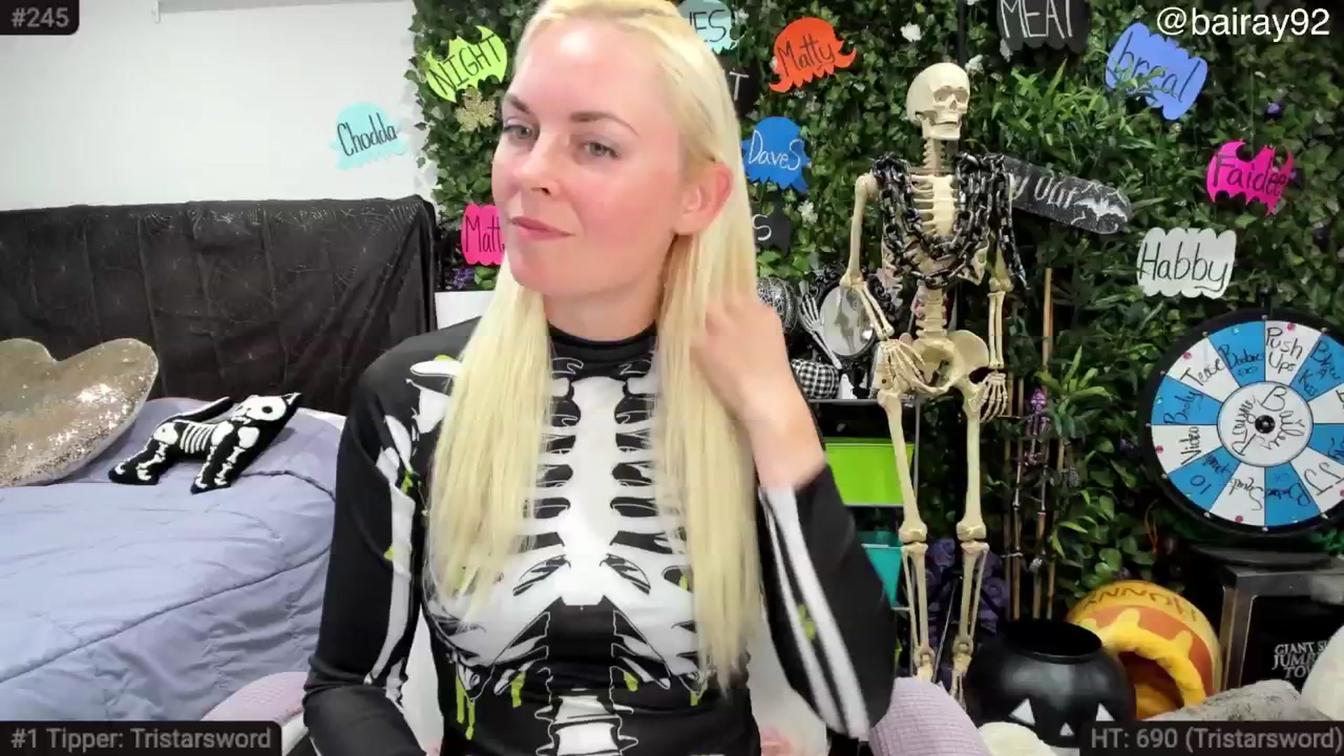 Gallery image thumbnail from BaileyRayne's myfreecams stream on, 10/17/2025, 07:11 image 10 of 20