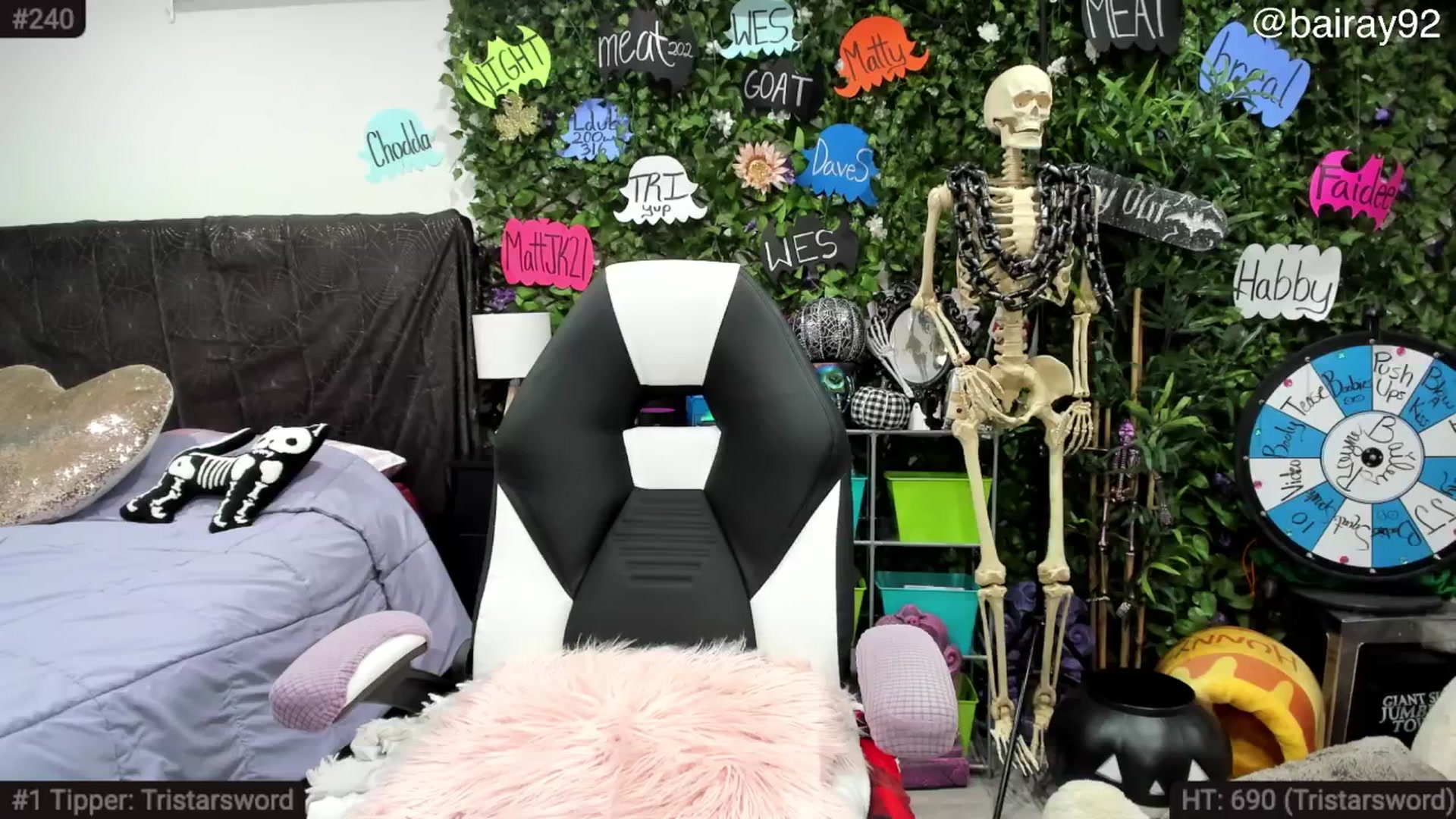 Gallery image thumbnail from BaileyRayne's myfreecams stream on, 10/17/2025, 07:11 image 15 of 20