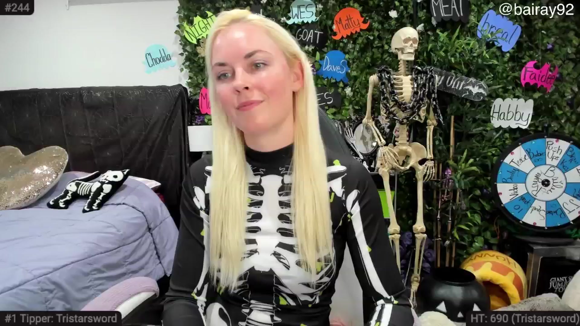 Gallery image thumbnail from BaileyRayne's myfreecams stream on, 10/17/2025, 07:11 image 12 of 20