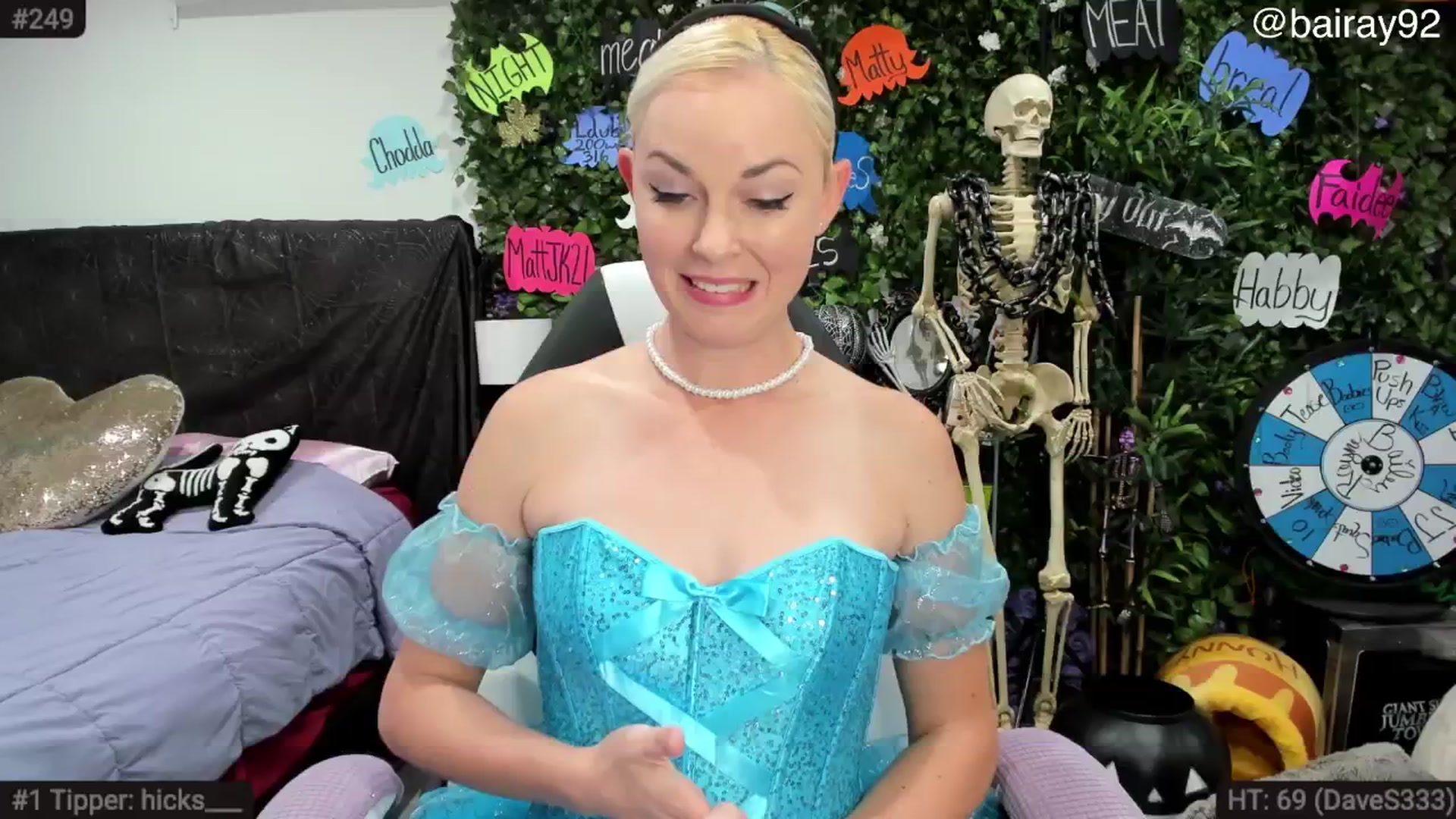 Gallery image thumbnail from BaileyRayne's myfreecams stream on, 10/18/2025, 05:55 image 2 of 20