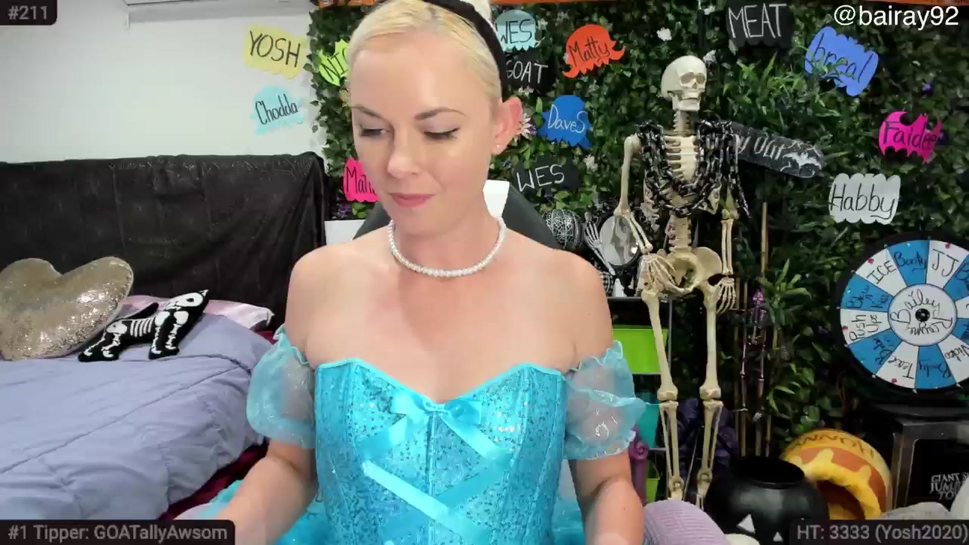 Gallery image thumbnail from BaileyRayne's myfreecams stream on, 10/18/2025, 07:12 image 15 of 20