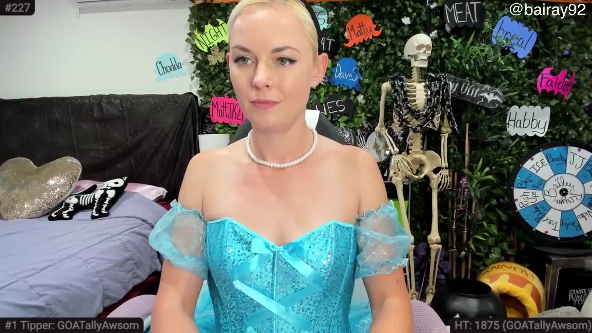 Gallery image thumbnail from BaileyRayne's myfreecams stream on, 10/18/2025, 07:12 image 6 of 20