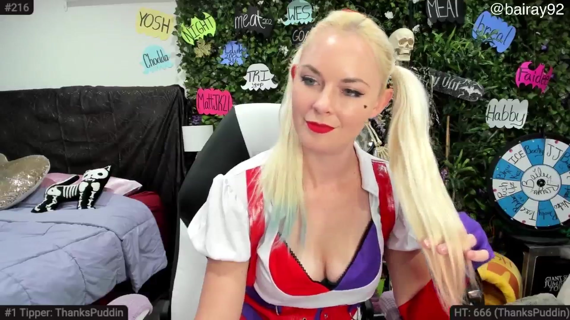 Gallery image thumbnail from BaileyRayne's myfreecams stream on, 10/19/2025, 07:06 image 7 of 20