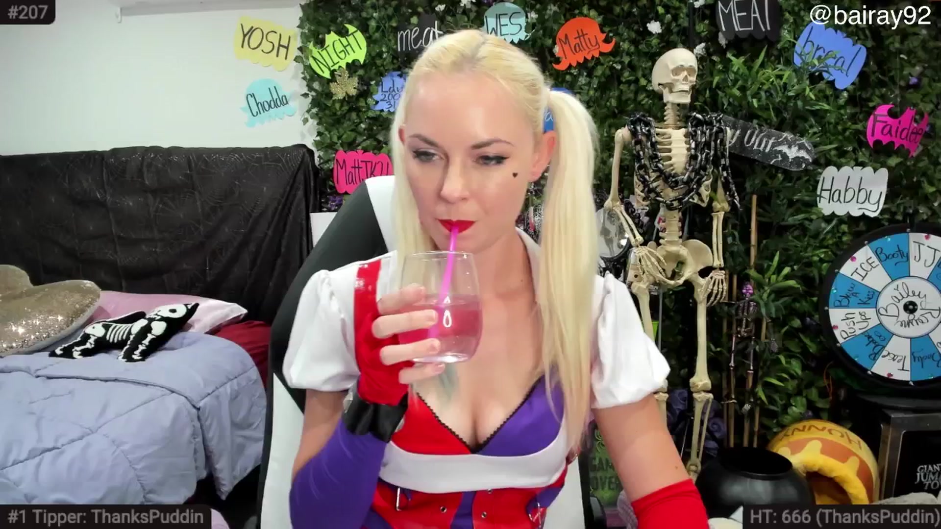 Gallery image thumbnail from BaileyRayne's myfreecams stream on, 10/19/2025, 08:10 image 16 of 20
