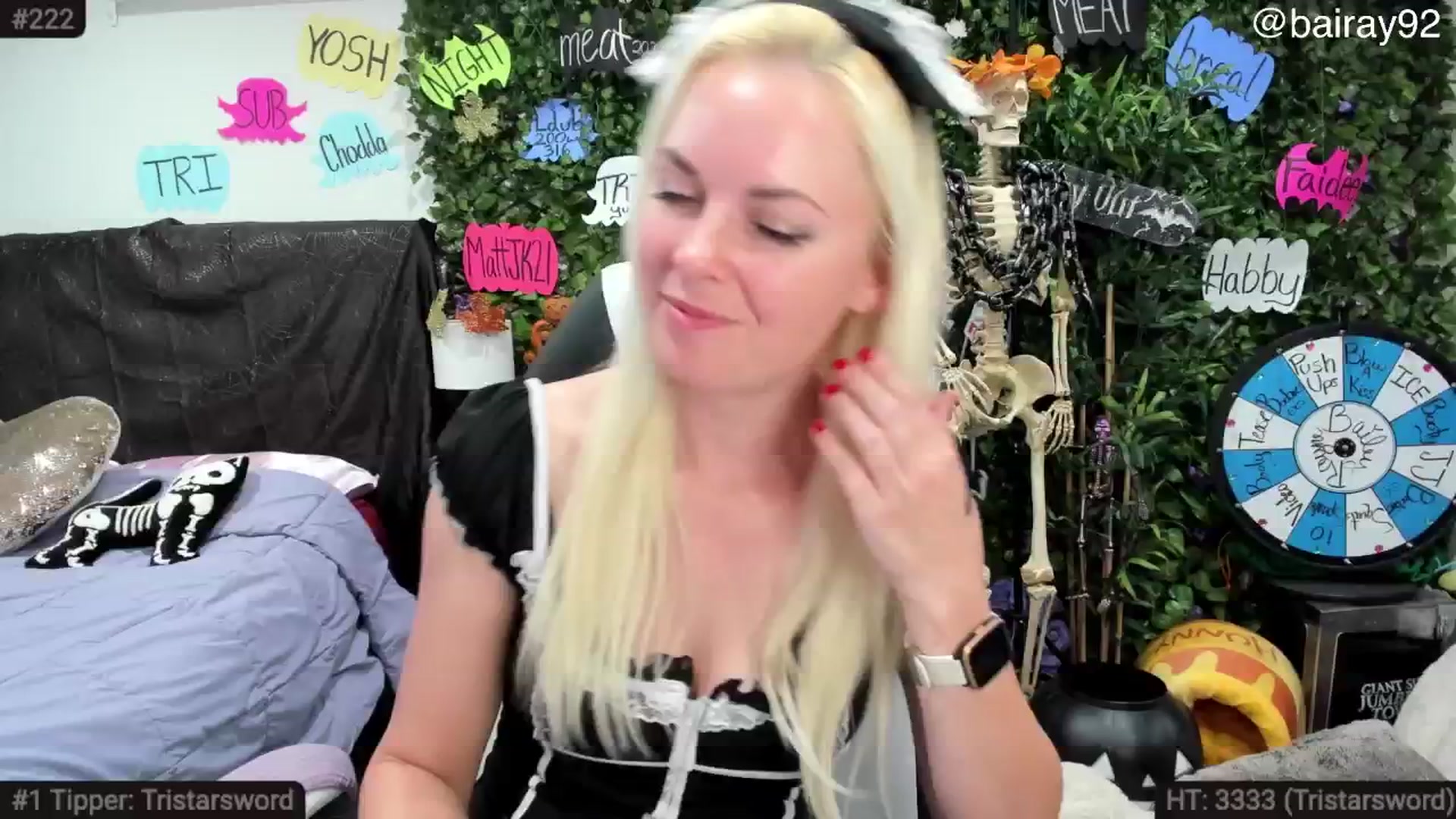 Gallery image thumbnail from BaileyRayne's myfreecams stream on, 10/24/2025, 06:54 image 17 of 20