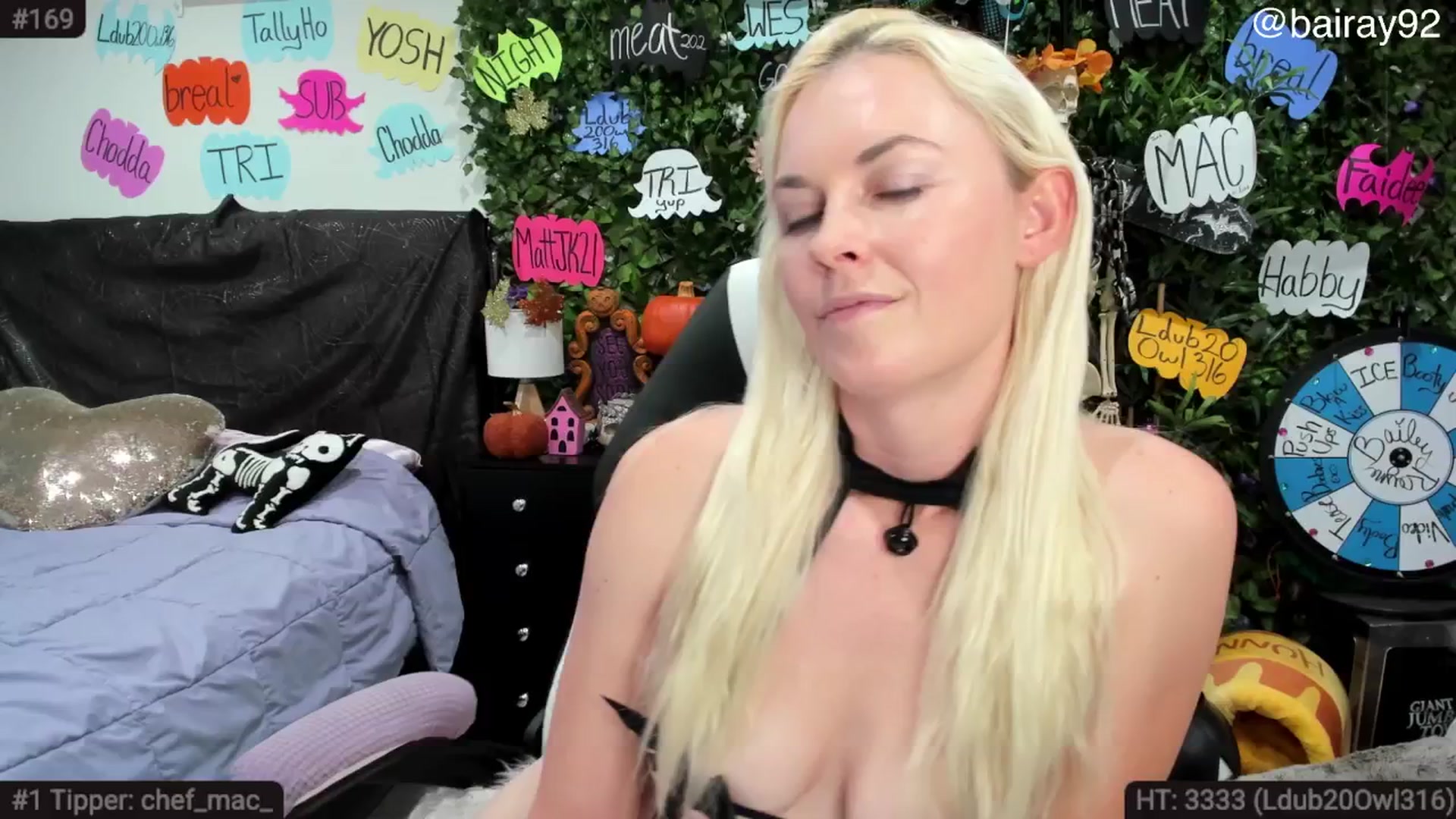 Gallery image thumbnail from BaileyRayne's myfreecams stream on, 11/01/2025, 08:05 image 10 of 20