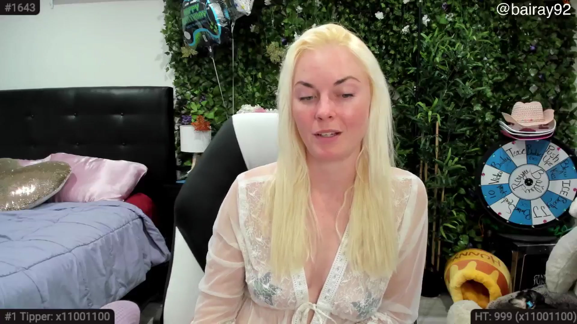 Gallery image thumbnail from BaileyRayne's myfreecams stream on, 11/22/2025, 09:16 image 2 of 20
