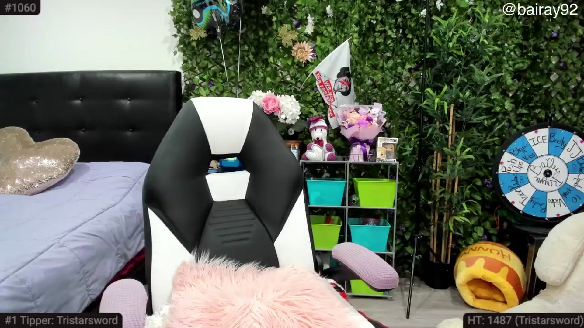 Gallery image thumbnail from BaileyRayne's myfreecams stream on, 11/30/2025, 06:43 image 4 of 20