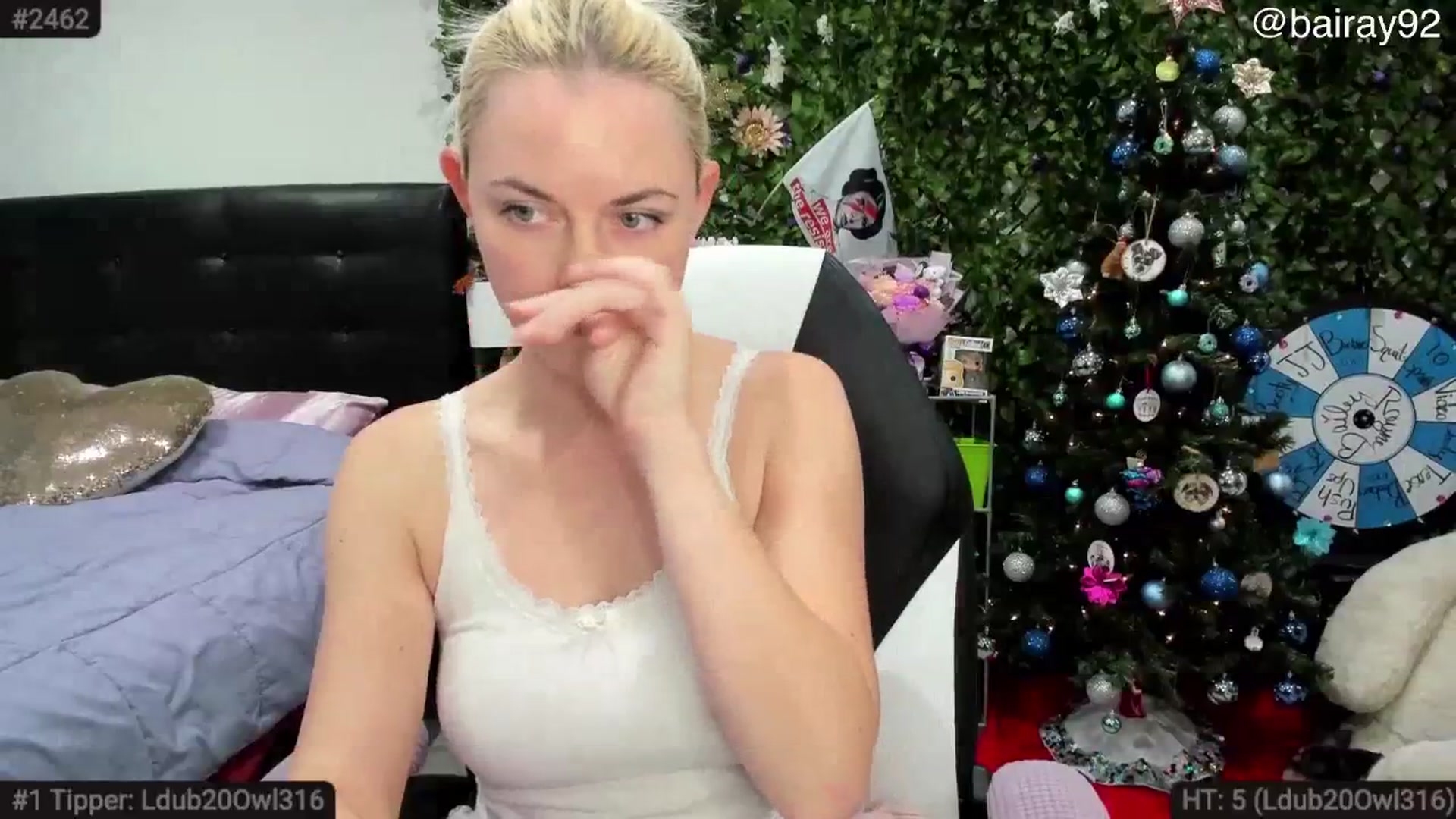 Gallery image thumbnail from BaileyRayne's myfreecams stream on, 12/22/2025, 06:52 image 2 of 20