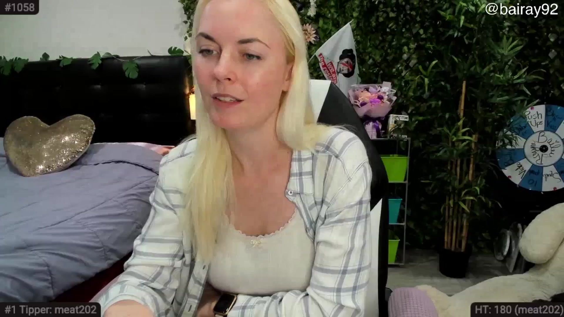 Gallery image thumbnail from BaileyRayne's myfreecams stream on, 01/11/2026, 08:10 image 11 of 20