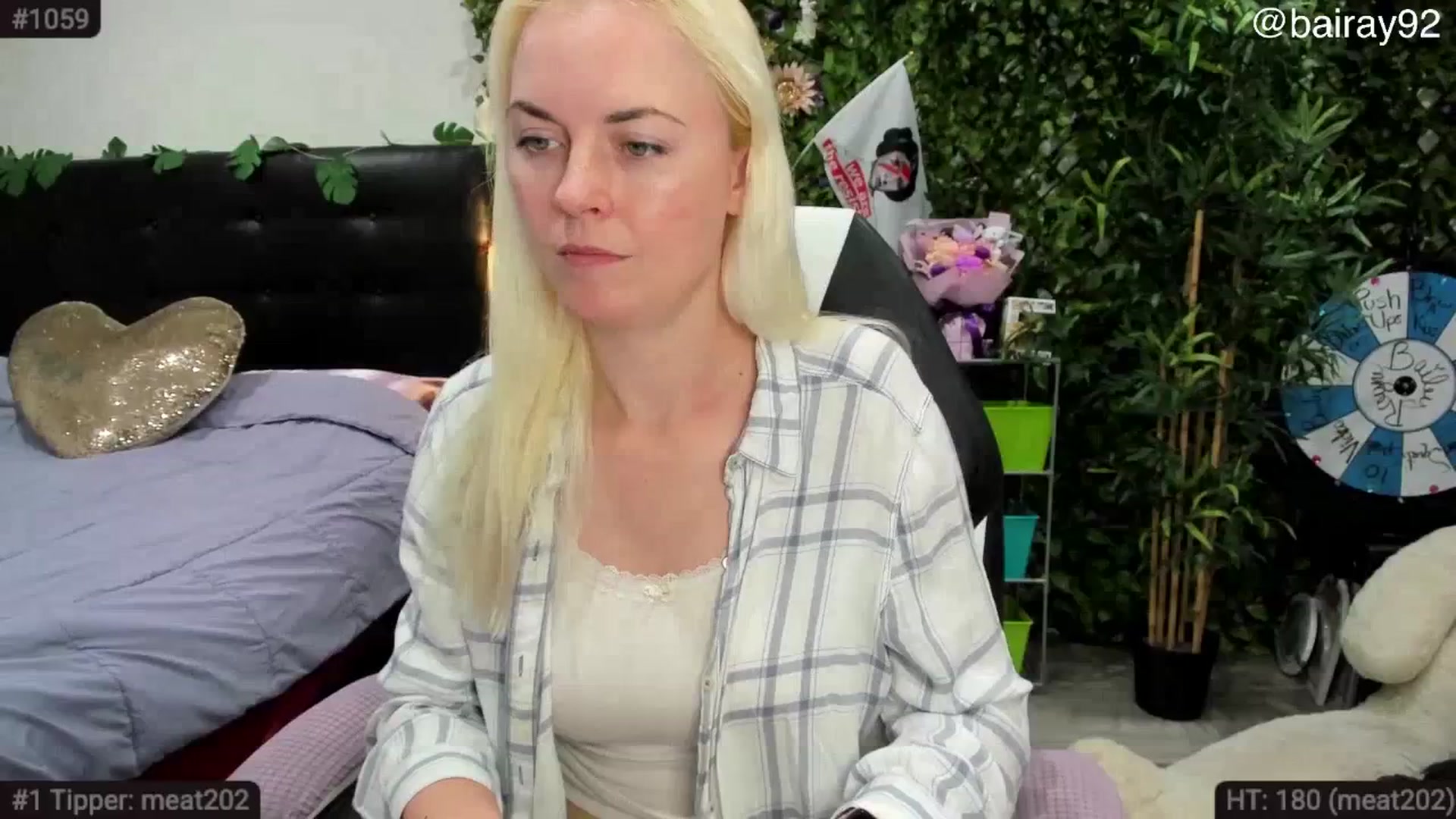 Gallery image thumbnail from BaileyRayne's myfreecams stream on, 01/11/2026, 08:10 image 10 of 20