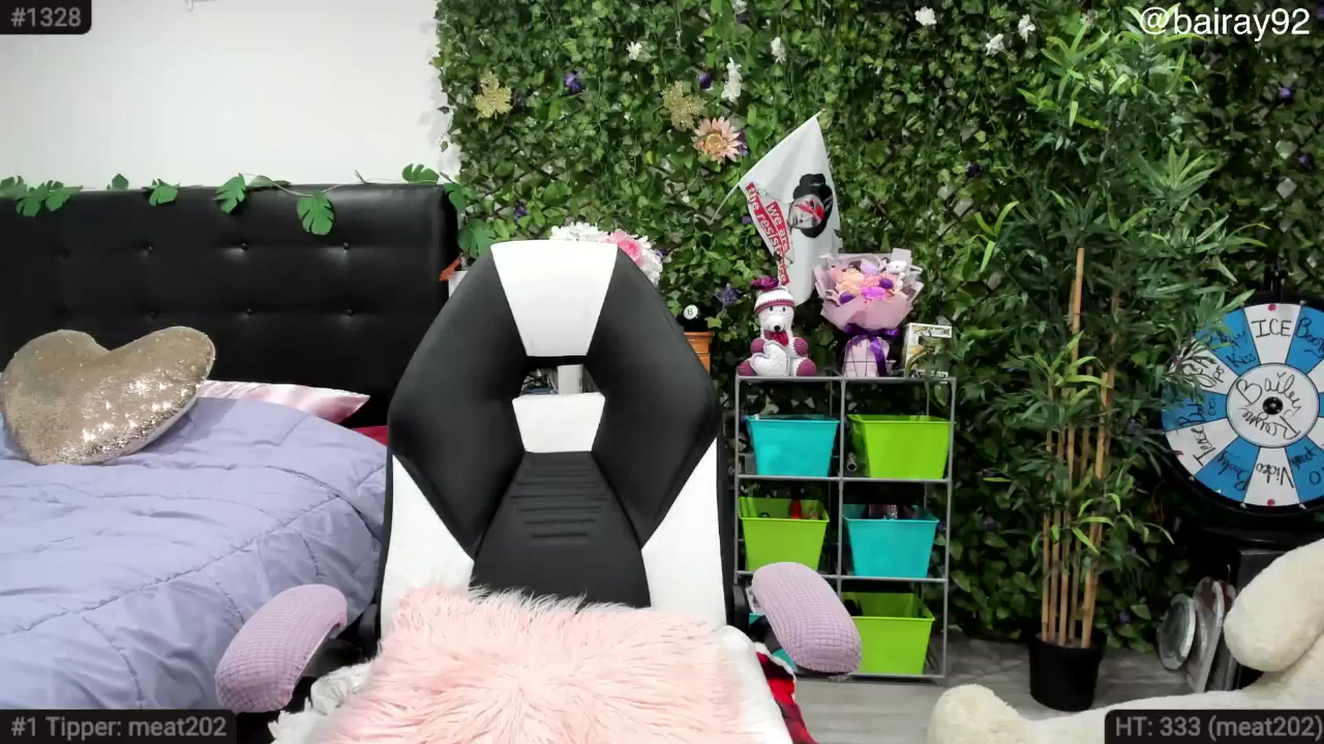 Gallery image thumbnail from BaileyRayne's myfreecams stream on, 01/18/2026, 07:53 image 12 of 20