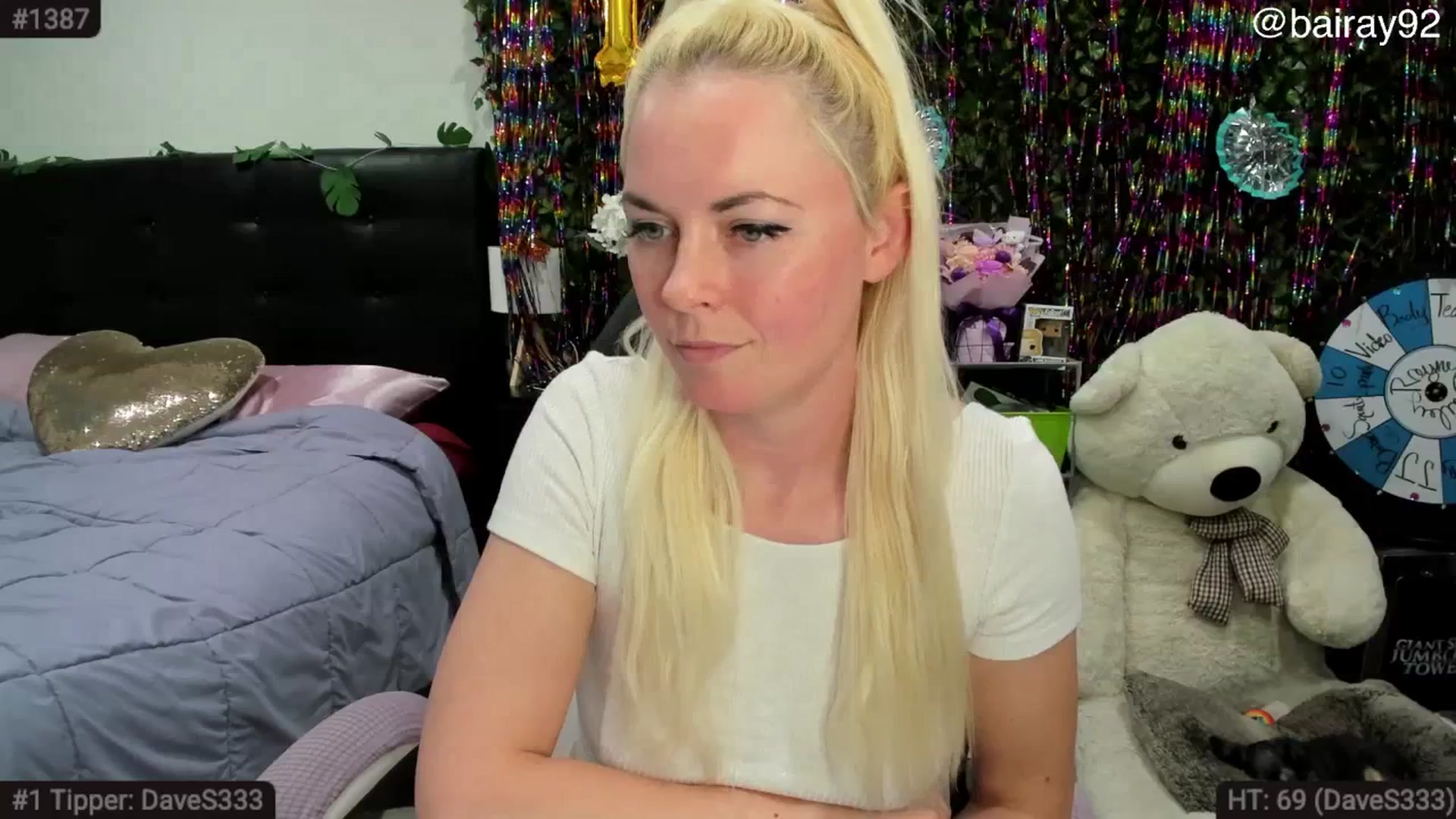 Gallery image thumbnail from BaileyRayne's myfreecams stream on, 04/19/2026, 06:51 image 4 of 20
