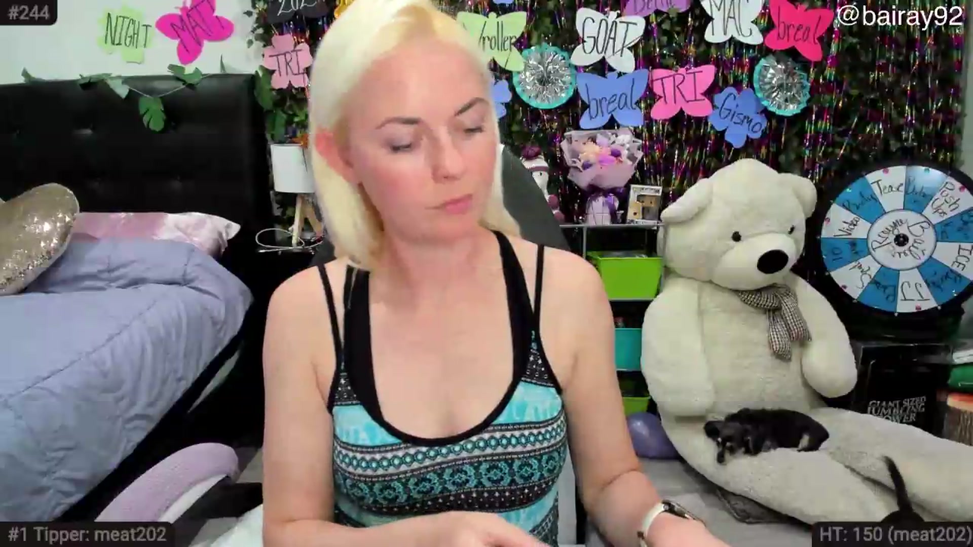 Gallery image thumbnail from BaileyRayne's myfreecams stream on, 05/19/2026, 05:57 image 3 of 20