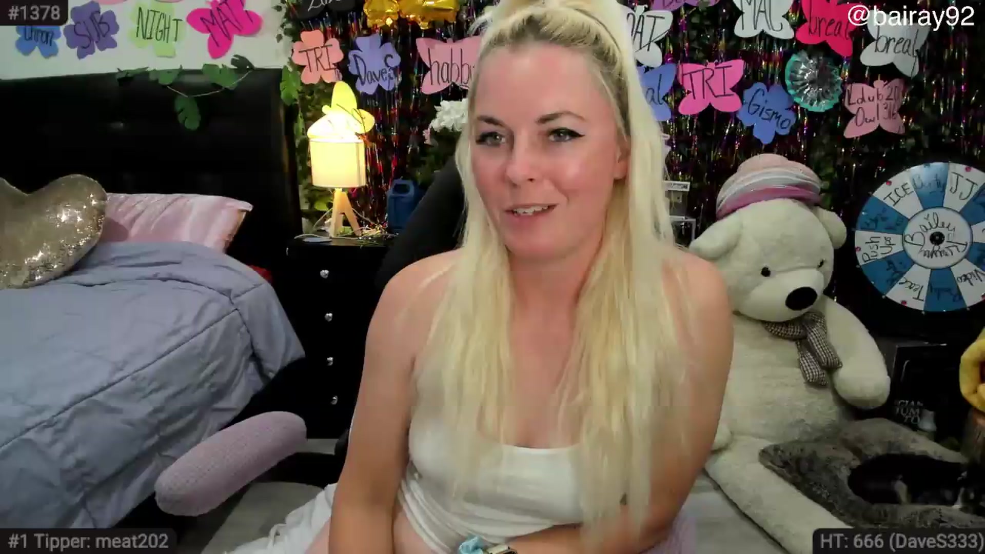 Gallery image thumbnail from BaileyRayne's myfreecams stream on, 08/09/2026, 06:54 image 17 of 20