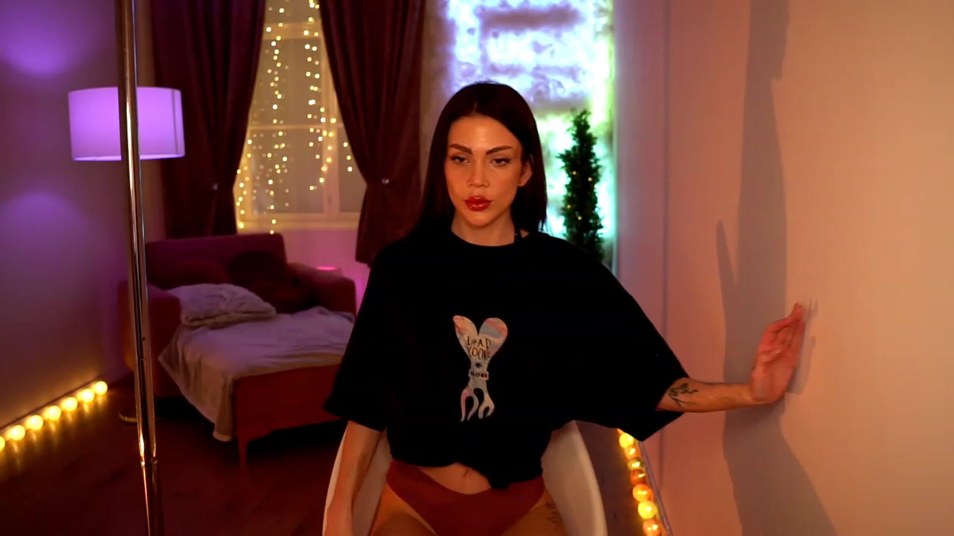 Gallery image thumbnail from Bailey_eilish's myfreecams stream on, 03/23/2023, 11:48 image 1 of 20