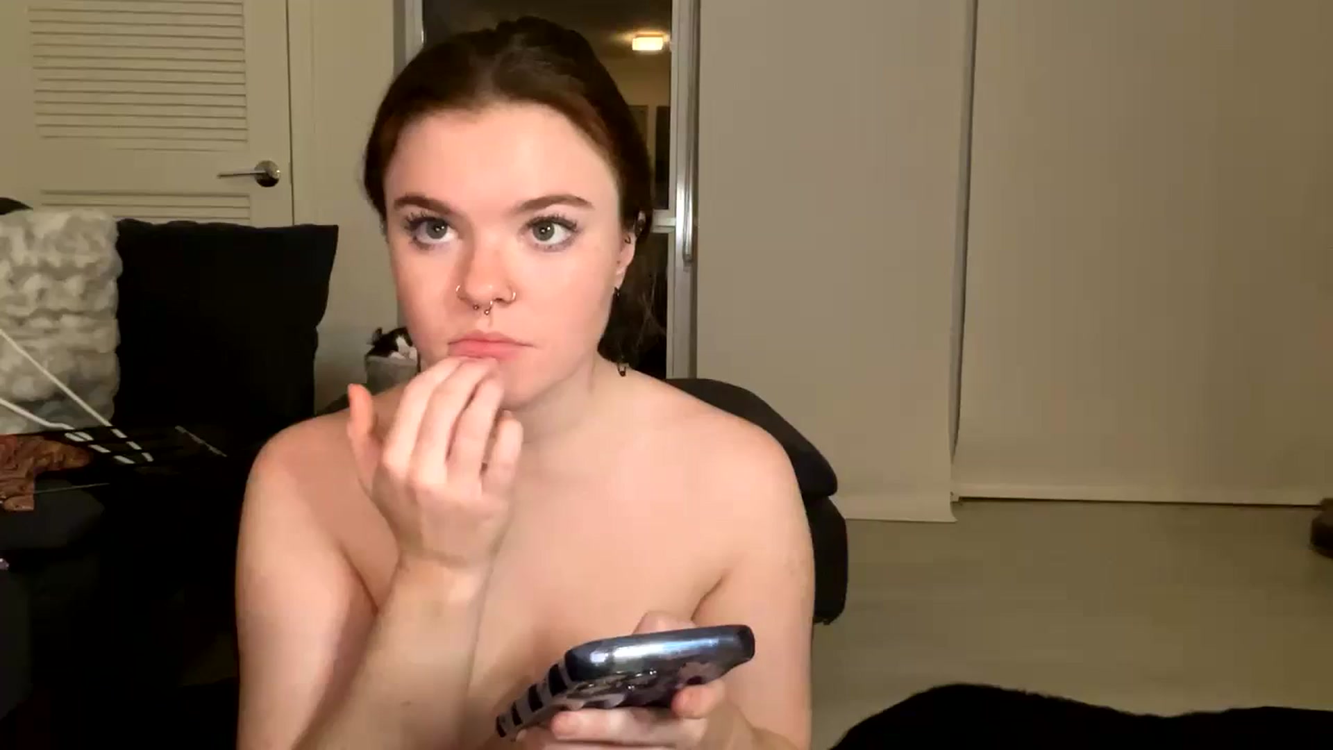 Gallery image thumbnail from Baileyybabyy's myfreecams stream on, 02/22/2024, 09:43 image 11 of 20