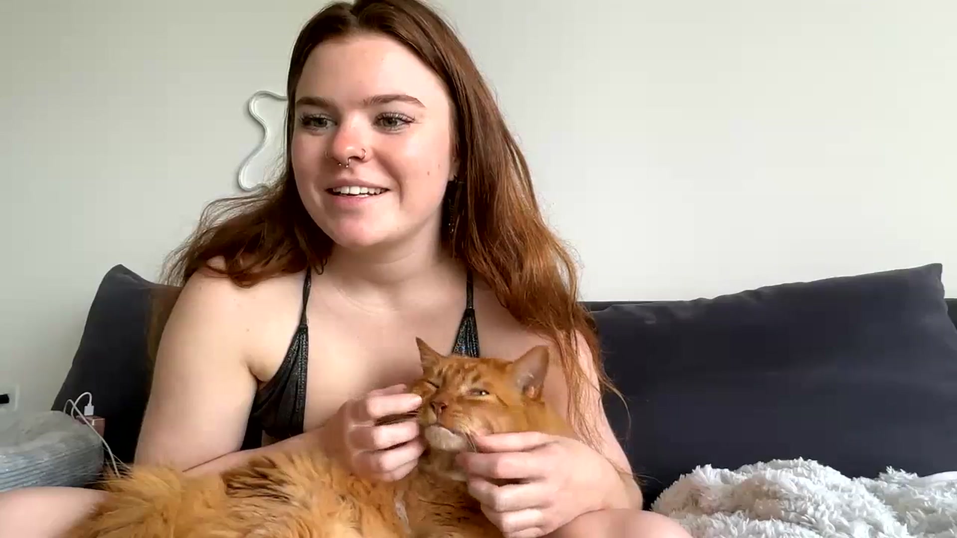 Gallery image thumbnail from Baileyybabyy's myfreecams stream on, 03/06/2024, 24:37 image 11 of 20