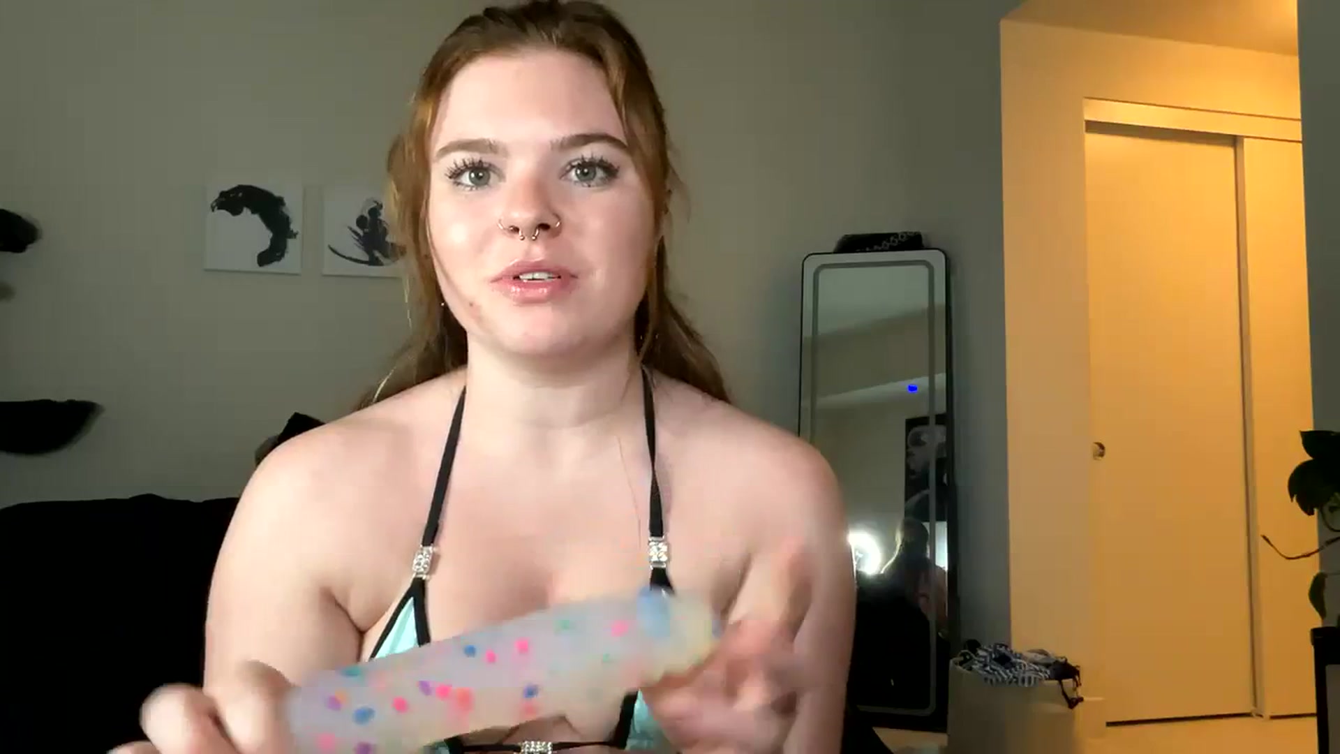 Gallery image thumbnail from Baileyybabyy's myfreecams stream on, 03/22/2024, 06:00 image 6 of 20