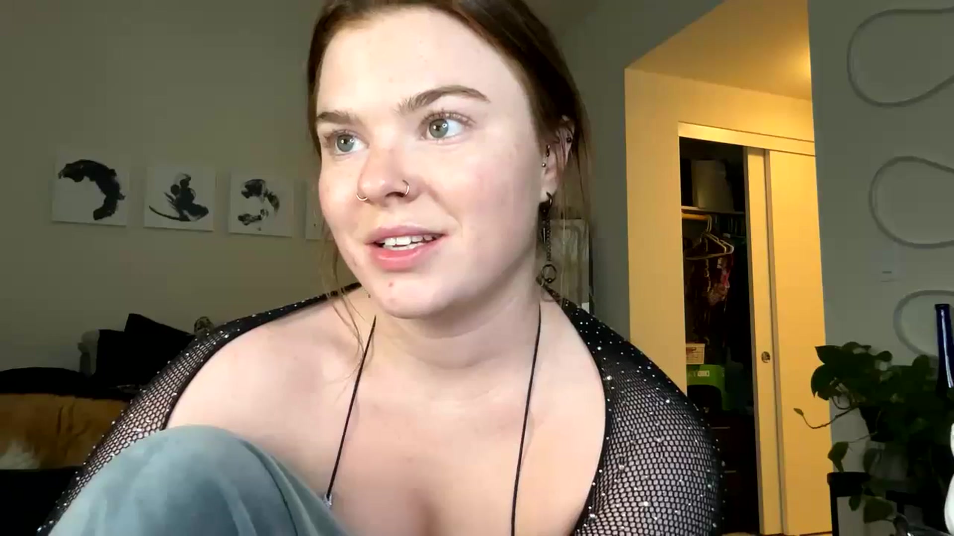 Gallery image thumbnail from Baileyybabyy's myfreecams stream on, 03/26/2024, 05:45 image 8 of 20