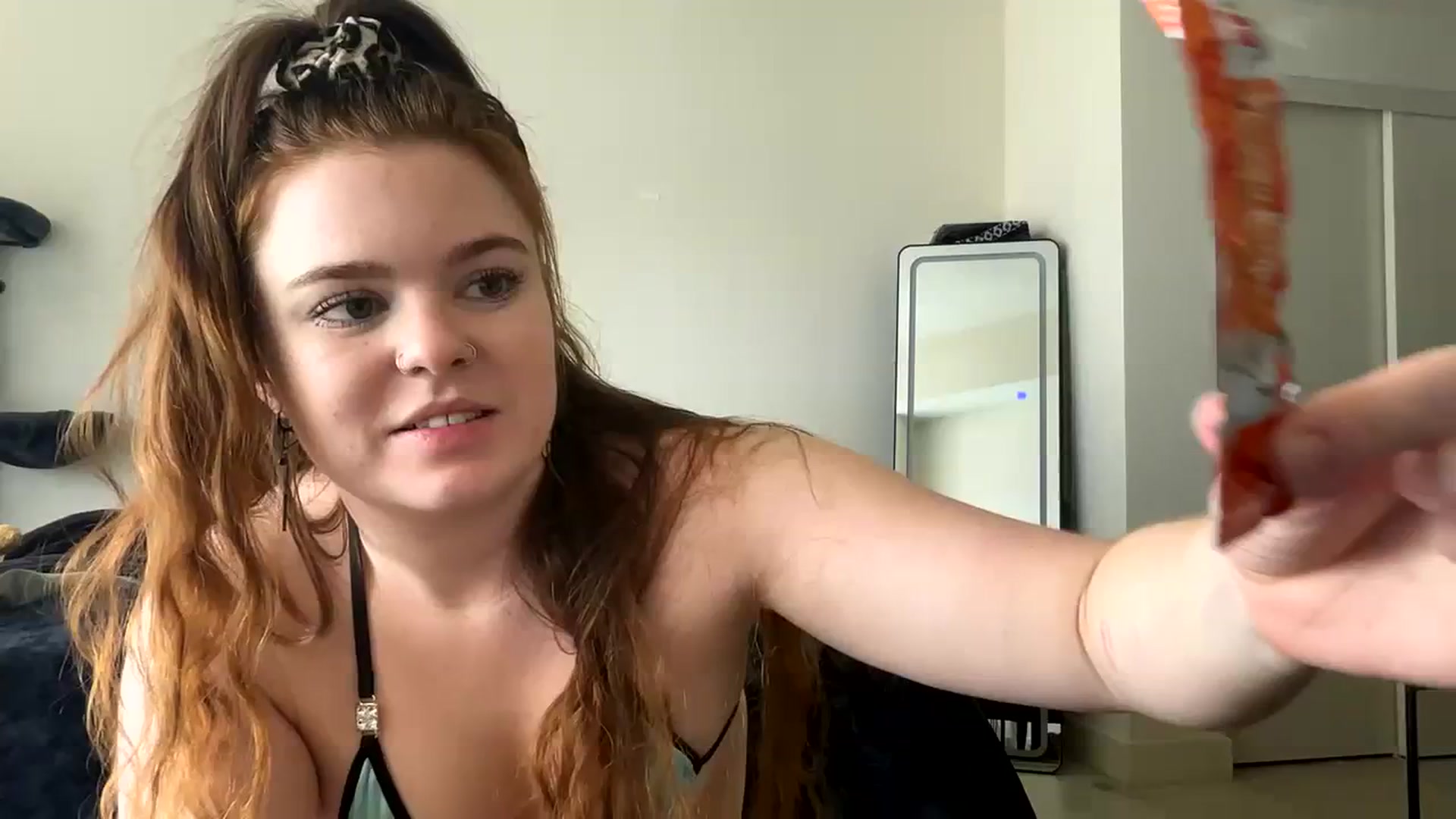 Gallery image thumbnail from Baileyybabyy's myfreecams stream on, 04/14/2024, 23:18 image 1 of 20