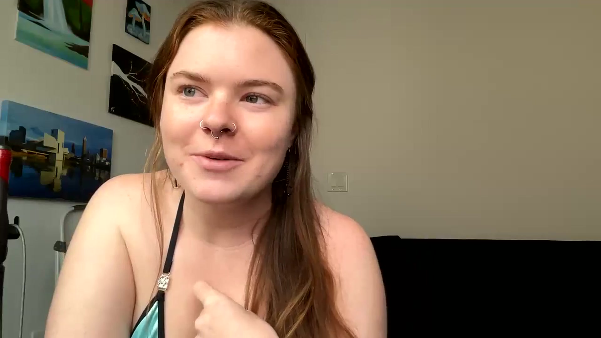 Gallery image thumbnail from Baileyybabyy's myfreecams stream on, 04/23/2024, 24:00 image 14 of 20