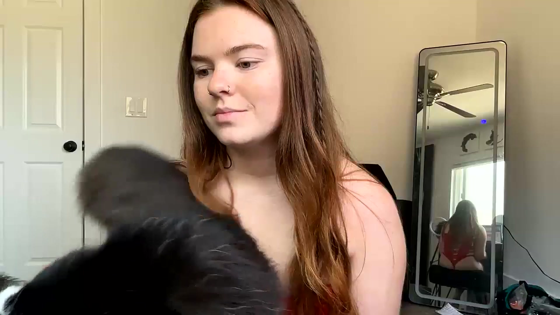 Gallery image thumbnail from Baileyybabyy's myfreecams stream on, 05/21/2024, 19:04 image 18 of 20
