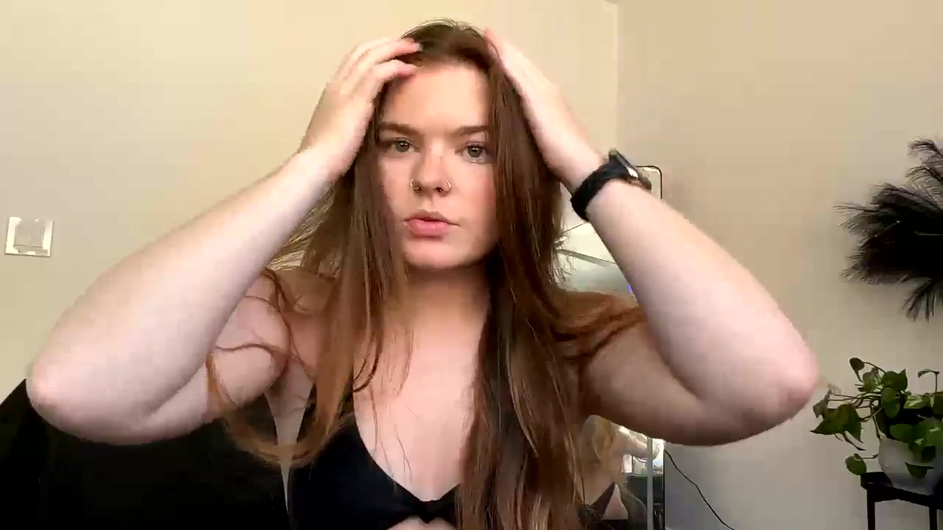 Gallery image thumbnail from Baileyybabyy's myfreecams stream on, 05/21/2024, 21:45 image 6 of 20
