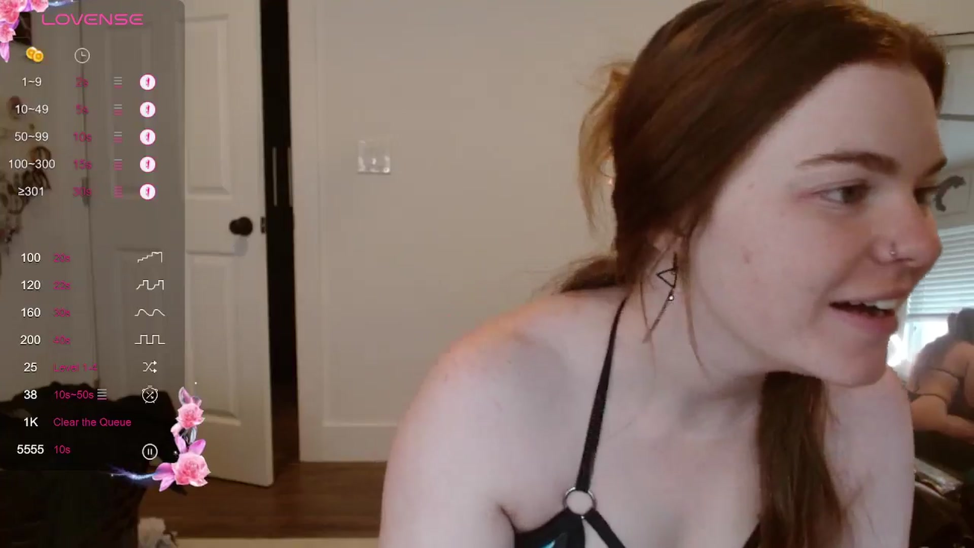 Gallery image thumbnail from Baileyybabyy's myfreecams stream on, 05/27/2024, 17:20 image 6 of 20