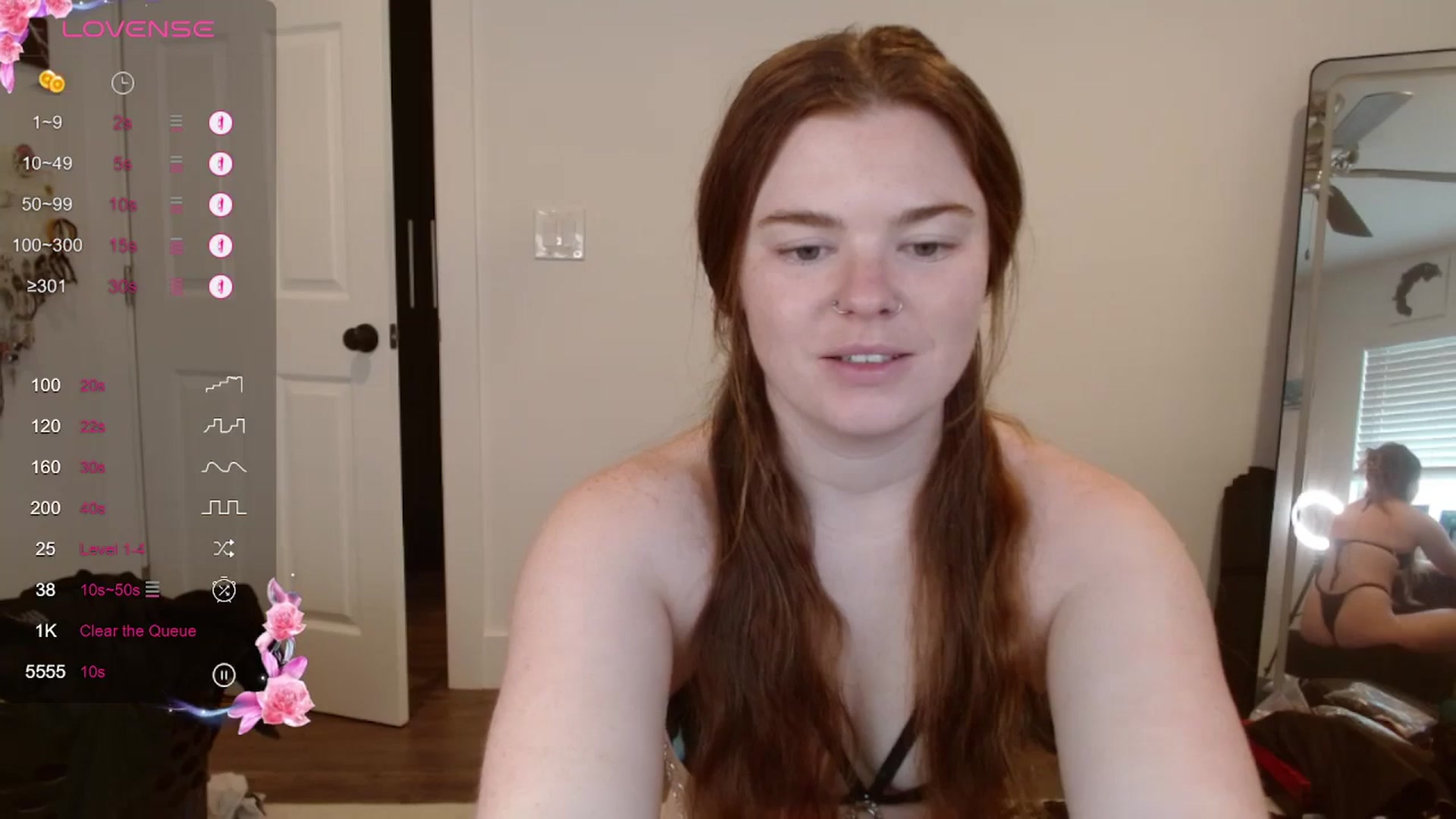 Gallery image thumbnail from Baileyybabyy's myfreecams stream on, 05/27/2024, 17:20 image 9 of 20