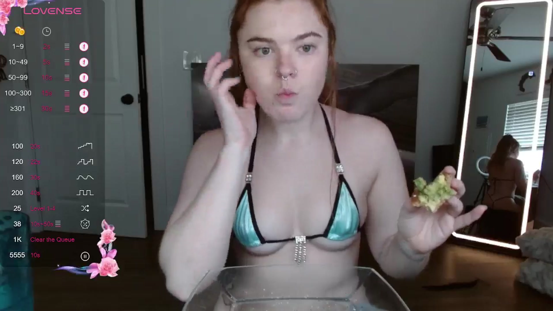 Gallery image thumbnail from Baileyybabyy's myfreecams stream on, 06/05/2024, 17:58 image 12 of 20