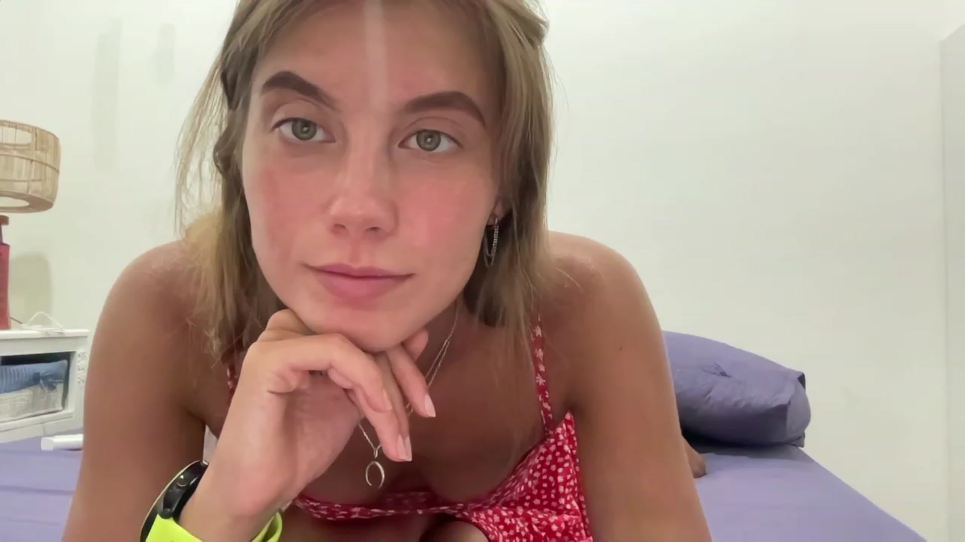 Gallery image thumbnail from BaliSurfGirl's myfreecams stream on, 01/18/2023, 11:25 image 7 of 20