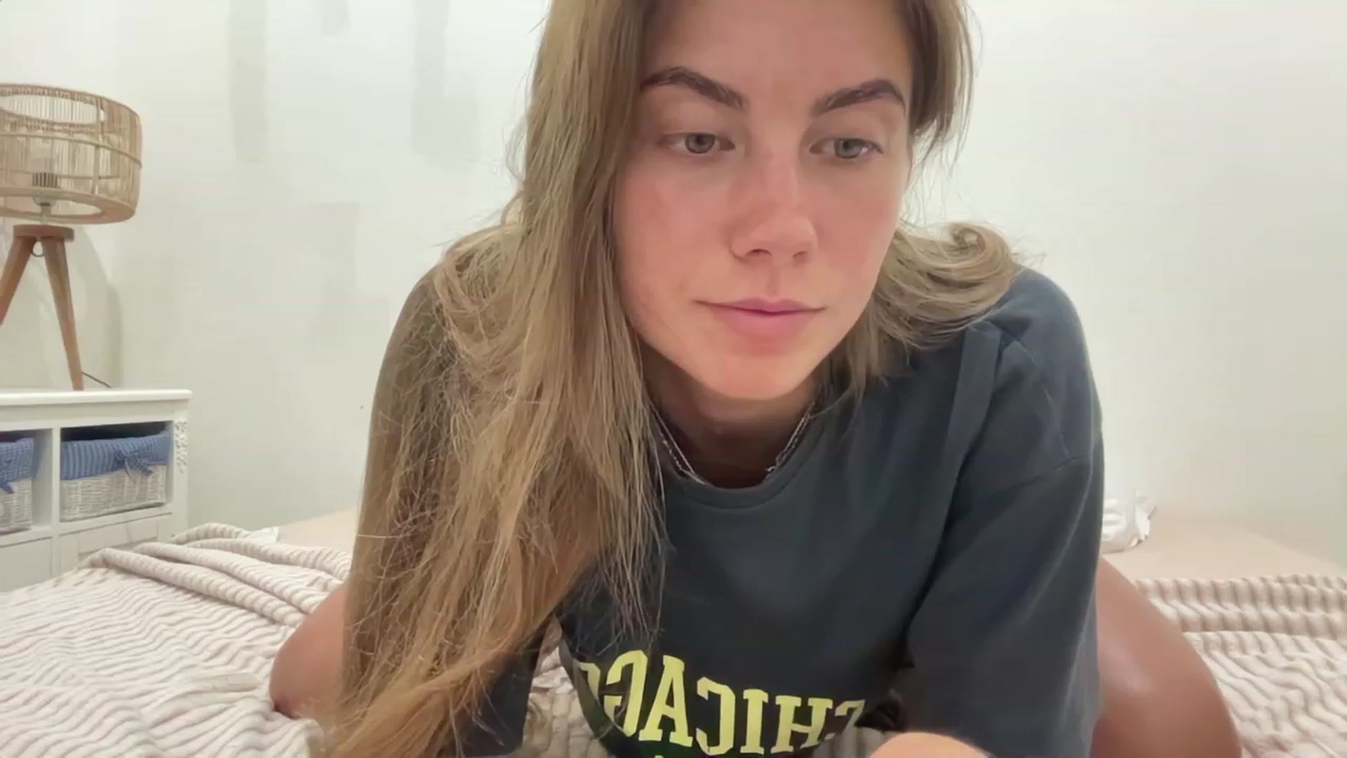 Gallery image thumbnail from BaliSurfGirl's myfreecams stream on, 01/25/2023, 13:17 image 18 of 20