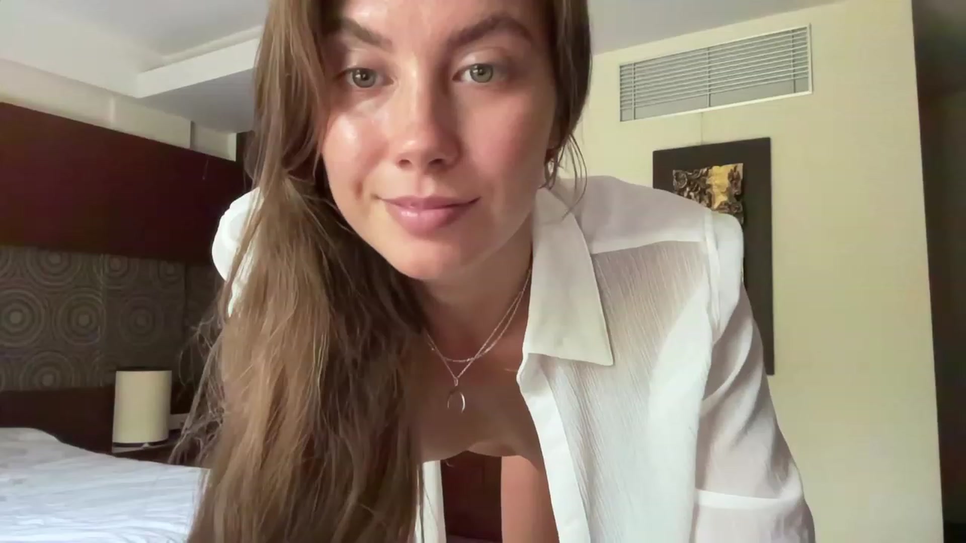 Gallery image thumbnail from BaliSurfGirl's myfreecams stream on, 02/04/2023, 03:11 image 17 of 20