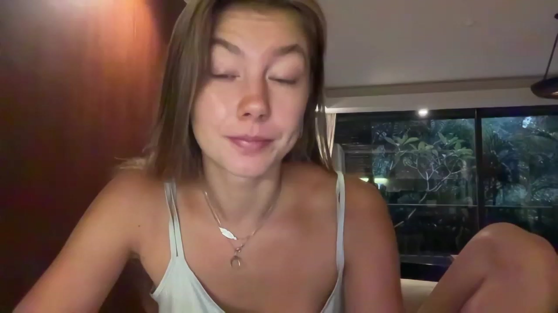 Gallery image thumbnail from BaliSurfGirl's myfreecams stream on, 02/10/2023, 22:24 image 2 of 20
