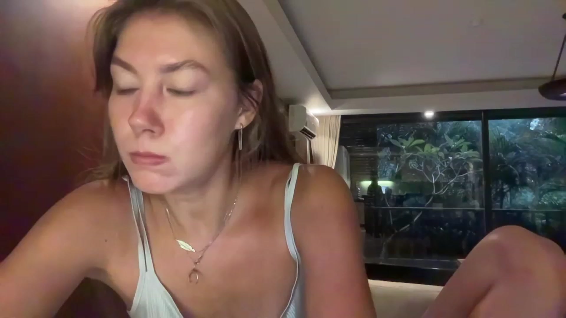 Gallery image thumbnail from BaliSurfGirl's myfreecams stream on, 02/10/2023, 22:24 image 3 of 20