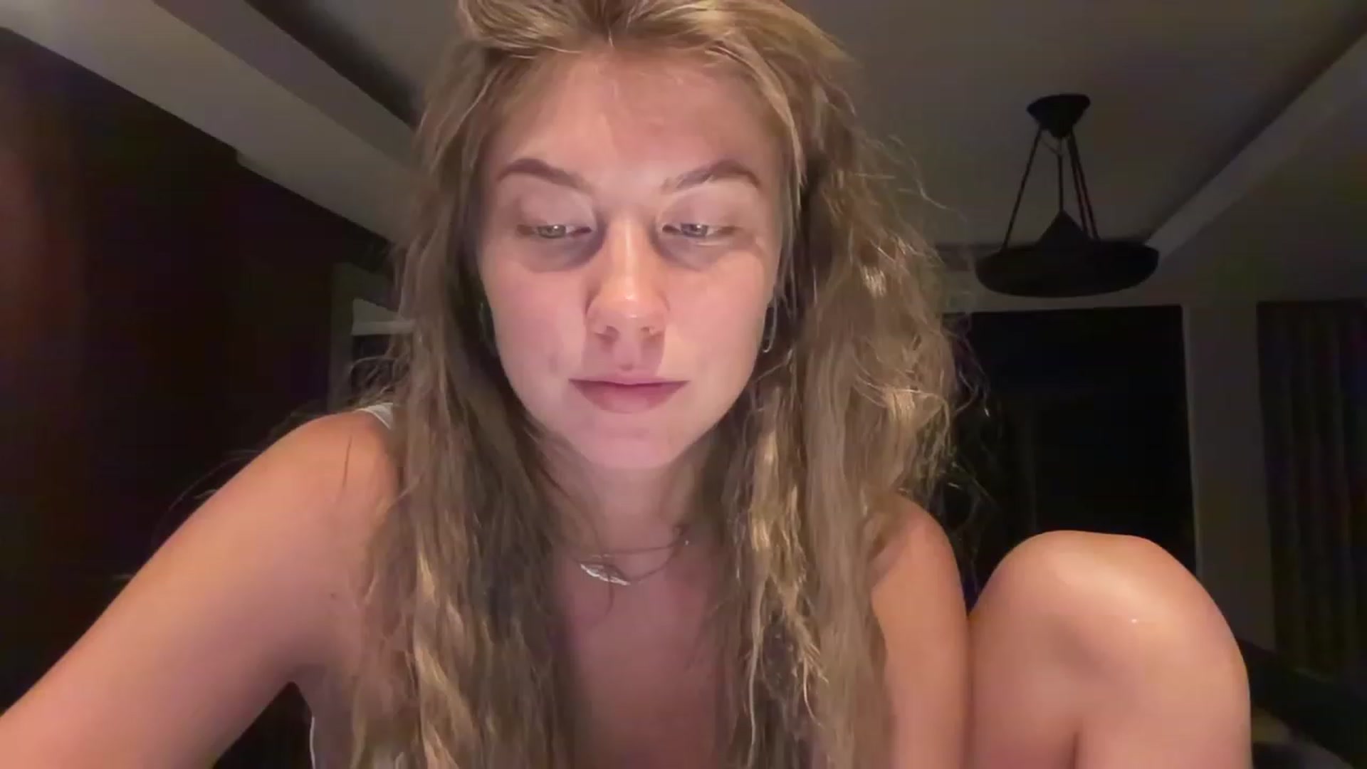 Gallery image thumbnail from BaliSurfGirl's myfreecams stream on, 02/11/2023, 22:32 image 4 of 20
