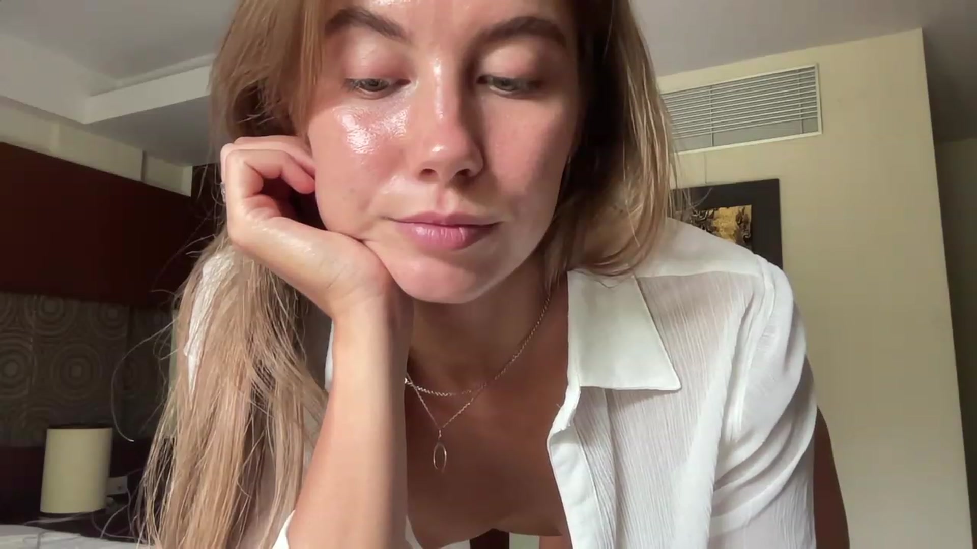 Gallery image thumbnail from BaliSurfGirl's myfreecams stream on, 02/15/2023, 05:43 image 17 of 20