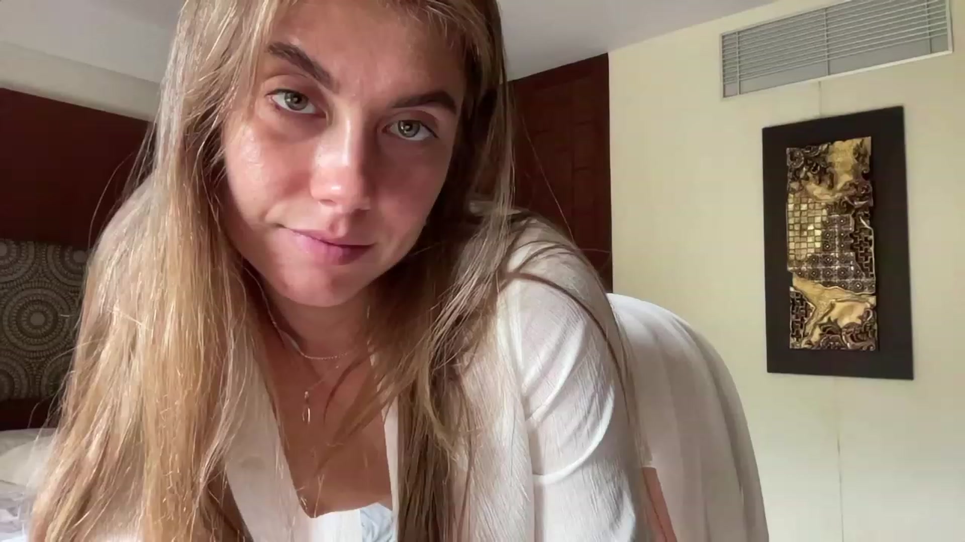 Gallery image thumbnail from BaliSurfGirl's myfreecams stream on, 02/17/2023, 02:48 image 3 of 20