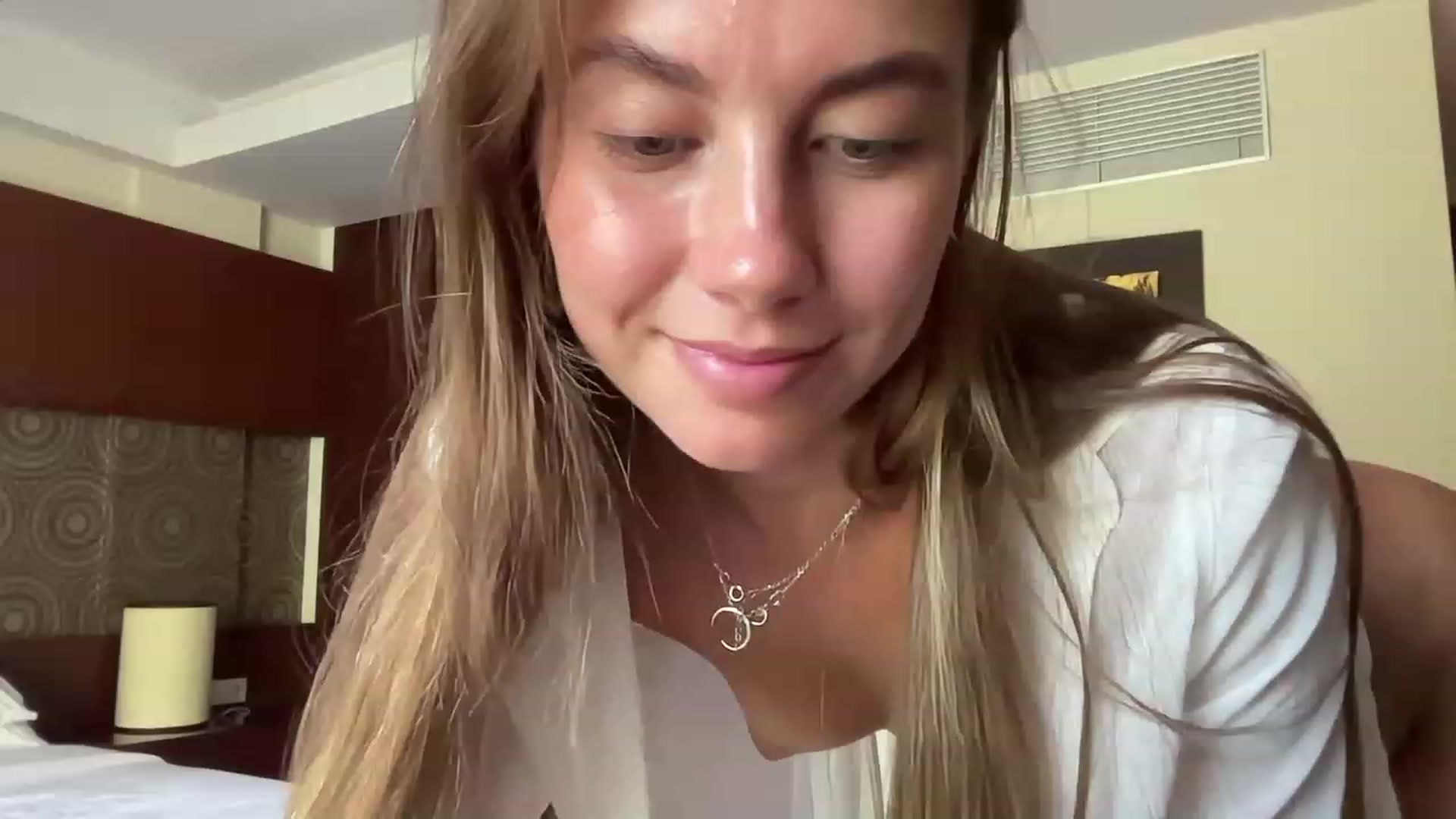 Gallery image thumbnail from BaliSurfGirl's myfreecams stream on, 03/03/2023, 04:25 image 9 of 20