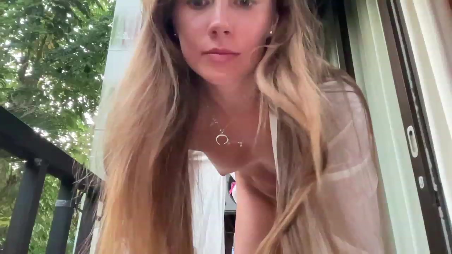 Gallery image thumbnail from BaliSurfGirl's myfreecams stream on, 03/23/2023, 22:50 image 8 of 20
